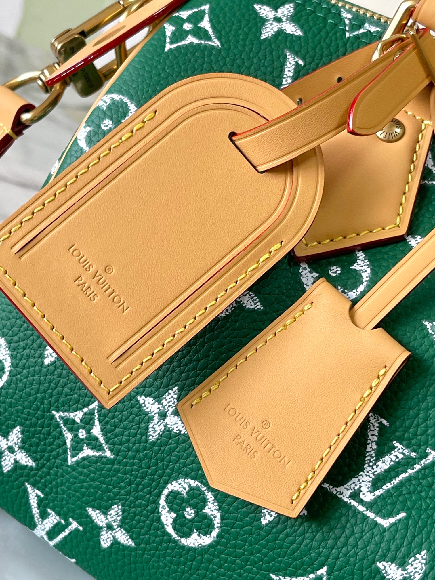 菲拉格慕 Ferragamo 高定典藏名品高定成衣时装外套连衣裙衬衫T恤 #A065E920 5