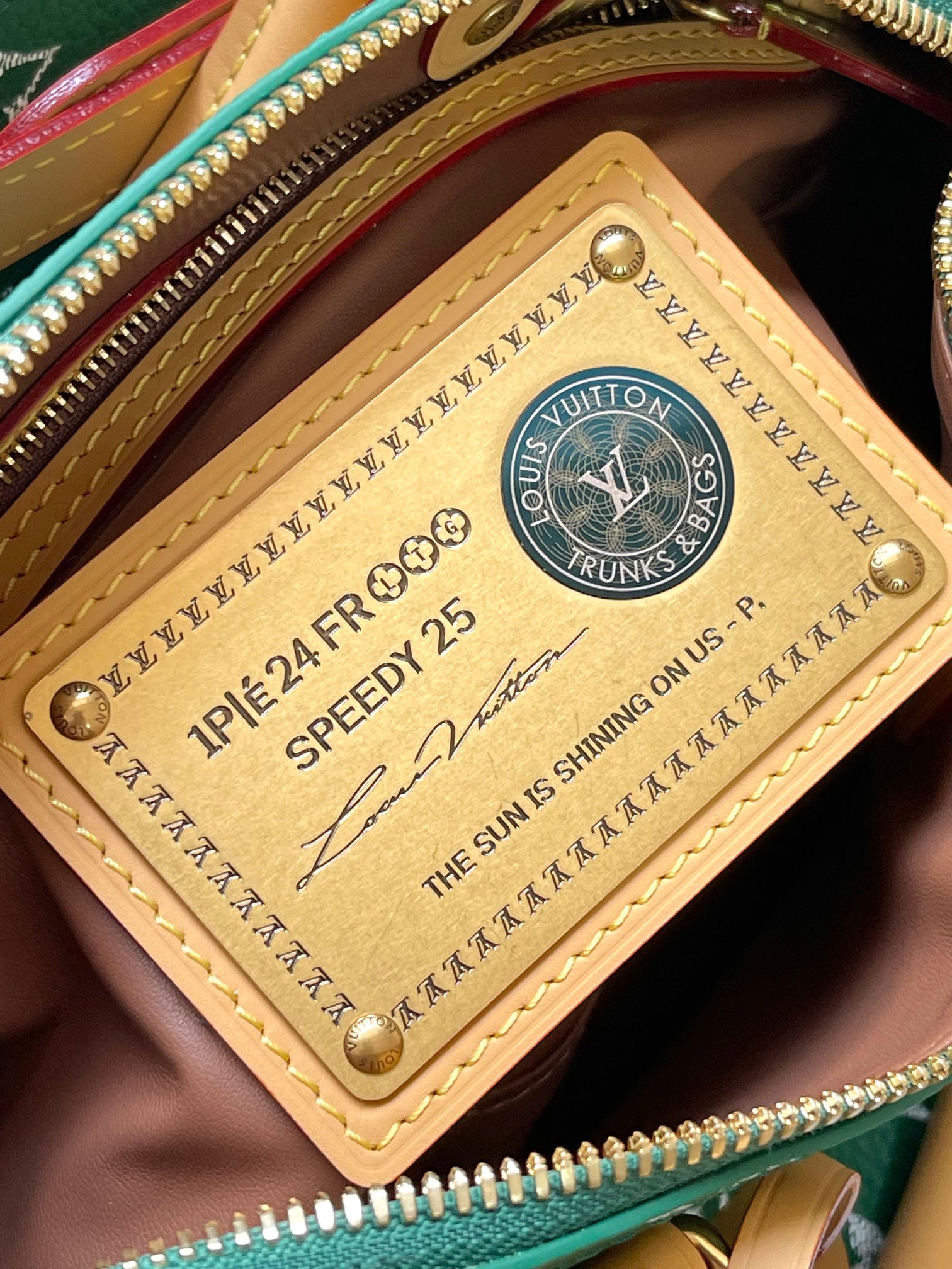 菲拉格慕 Ferragamo 高定典藏名品高定成衣时装外套连衣裙衬衫T恤 #A065E920 9