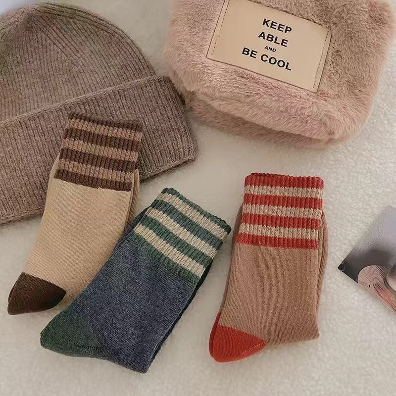 _dHH9s-mydm0t5jNMO-VYypIAoddW_1dzvYyNarQ