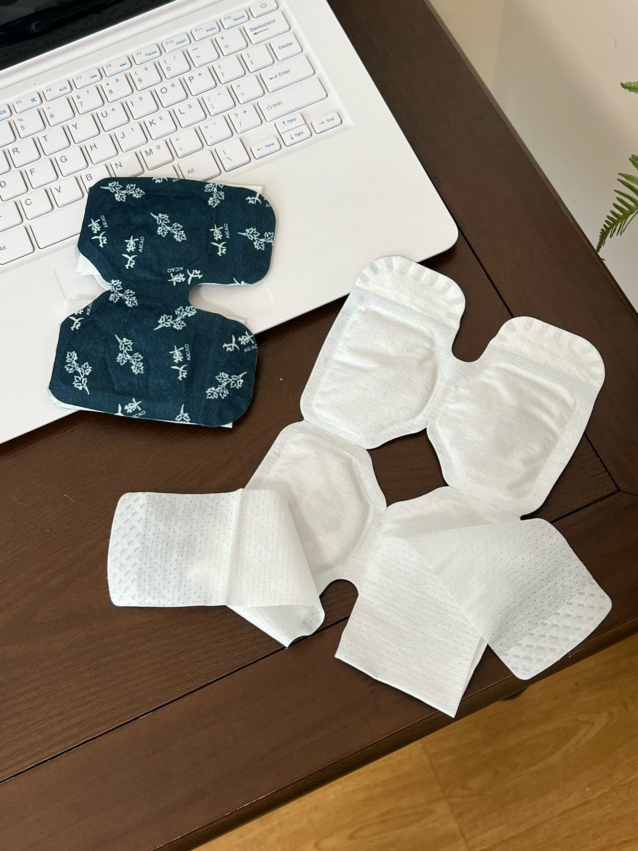 **Zunyongtang Thermal Herbal Knee Support** - Comprehensive 4