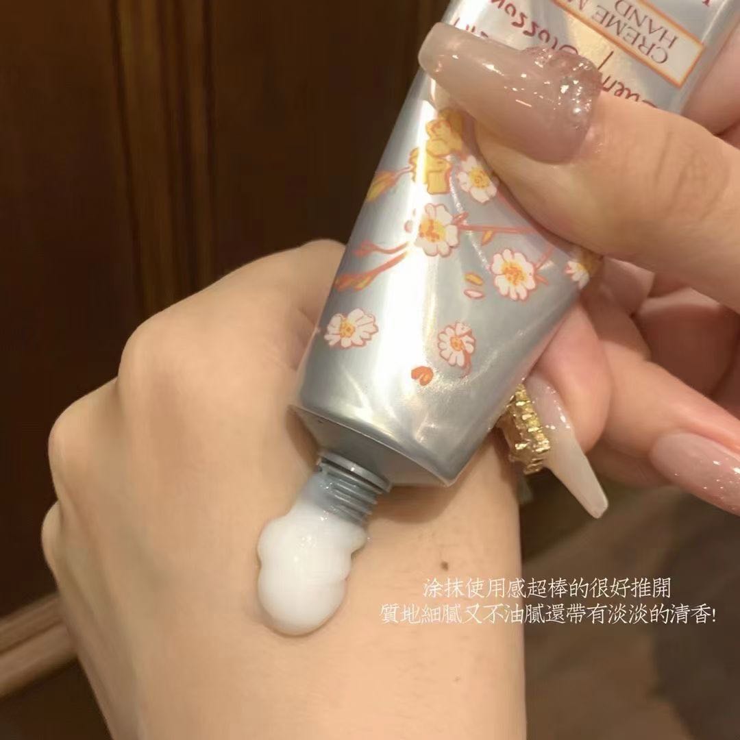 it can allow you to enjoy a long-lasting fragrance - Perfume