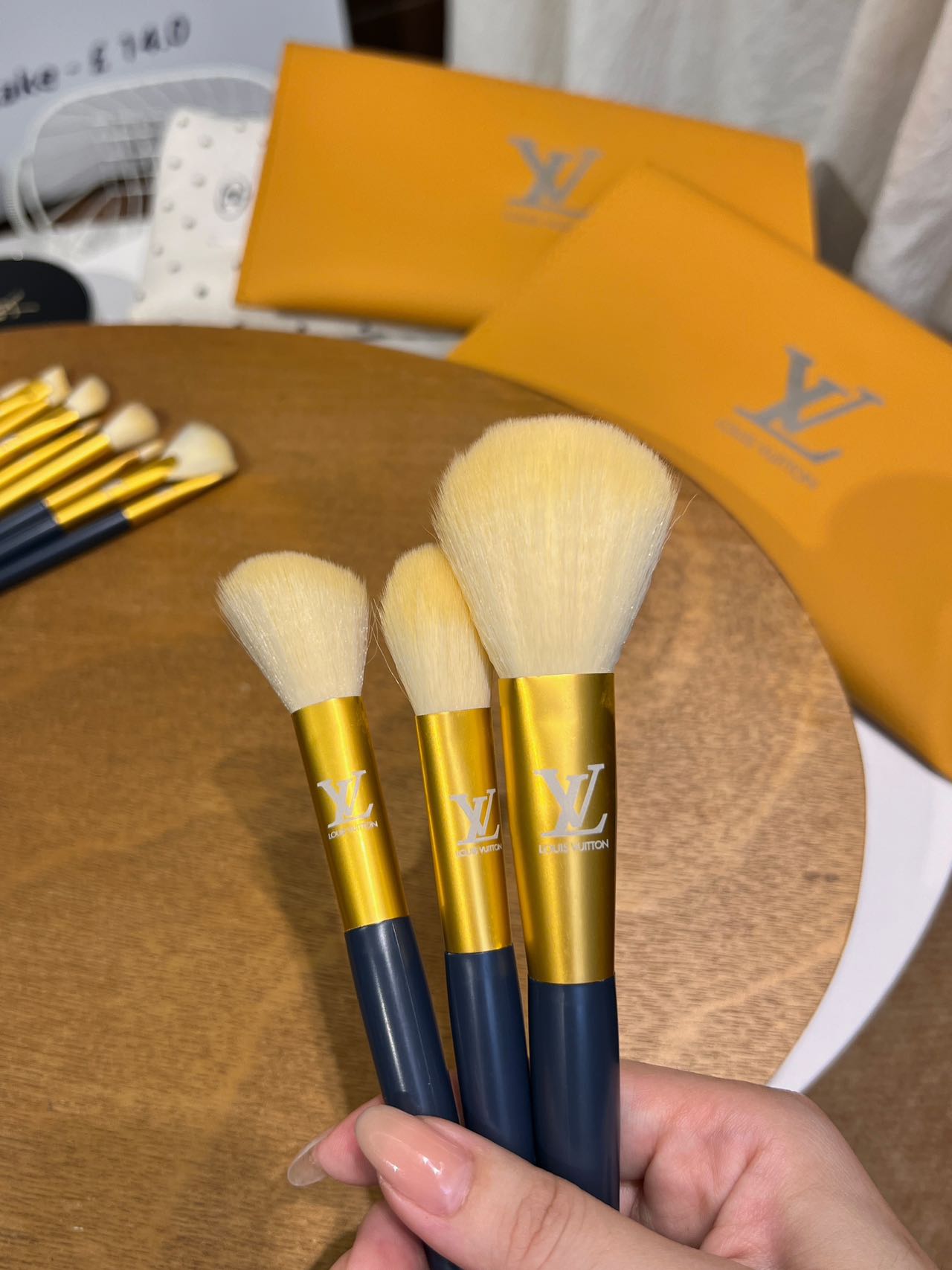 【 Tip 】Remember to clean the brush before use~You can use professional b - Comprehensive 4