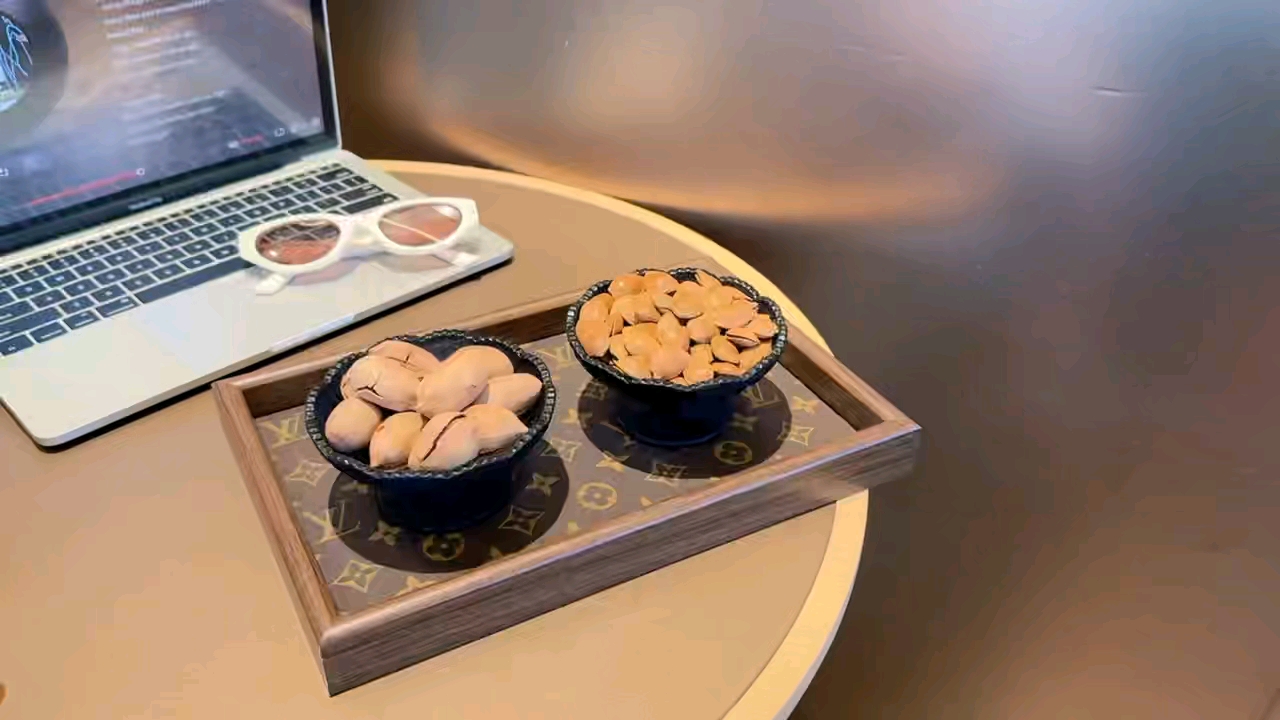 _diV9sEMsaQpxdigP2NzcPNx3M7mHUDkOOpNz18A