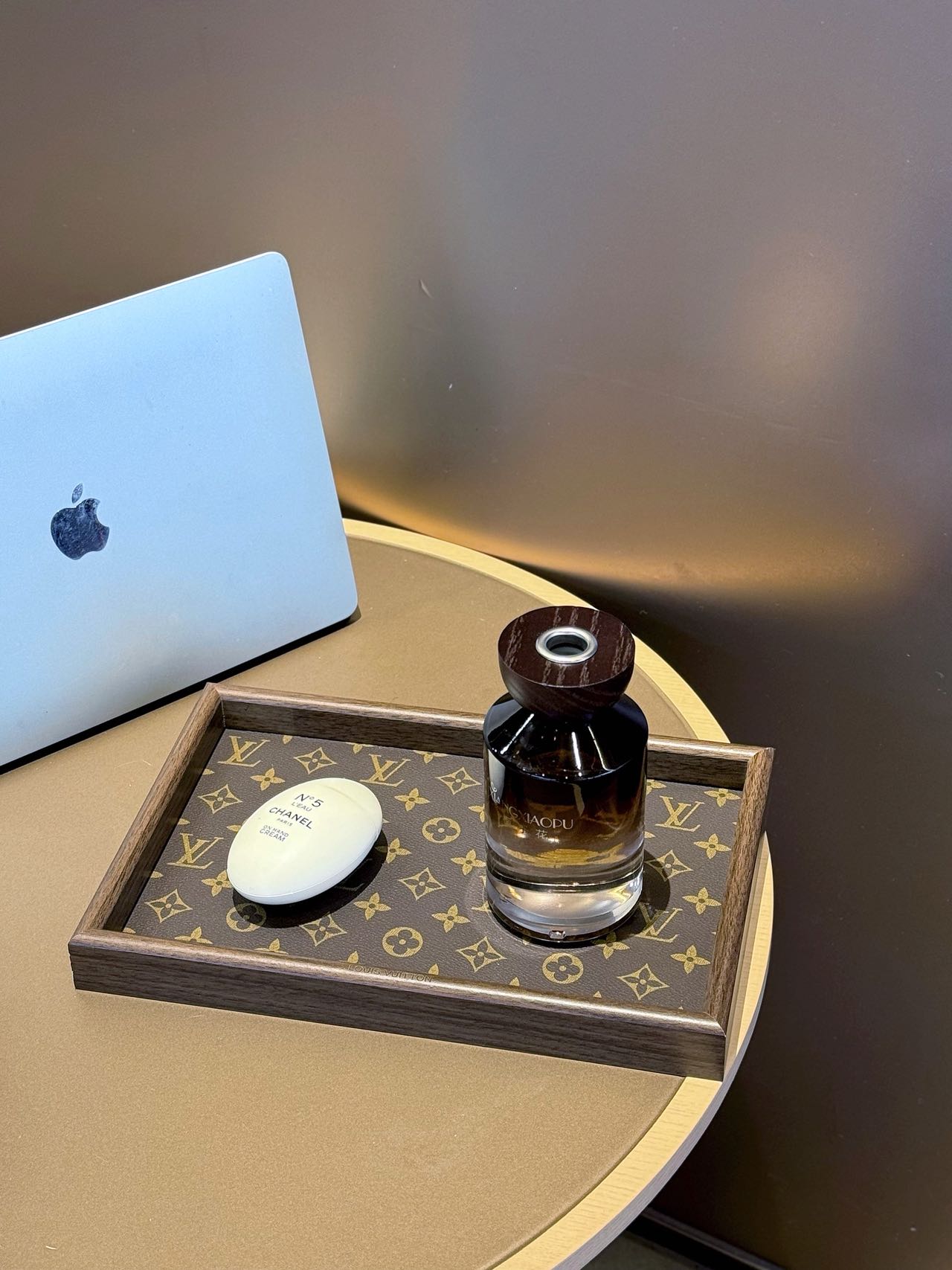 _dy89spYEsbycC06aUX4-J6Cs62xp8EHHb7jPO3A