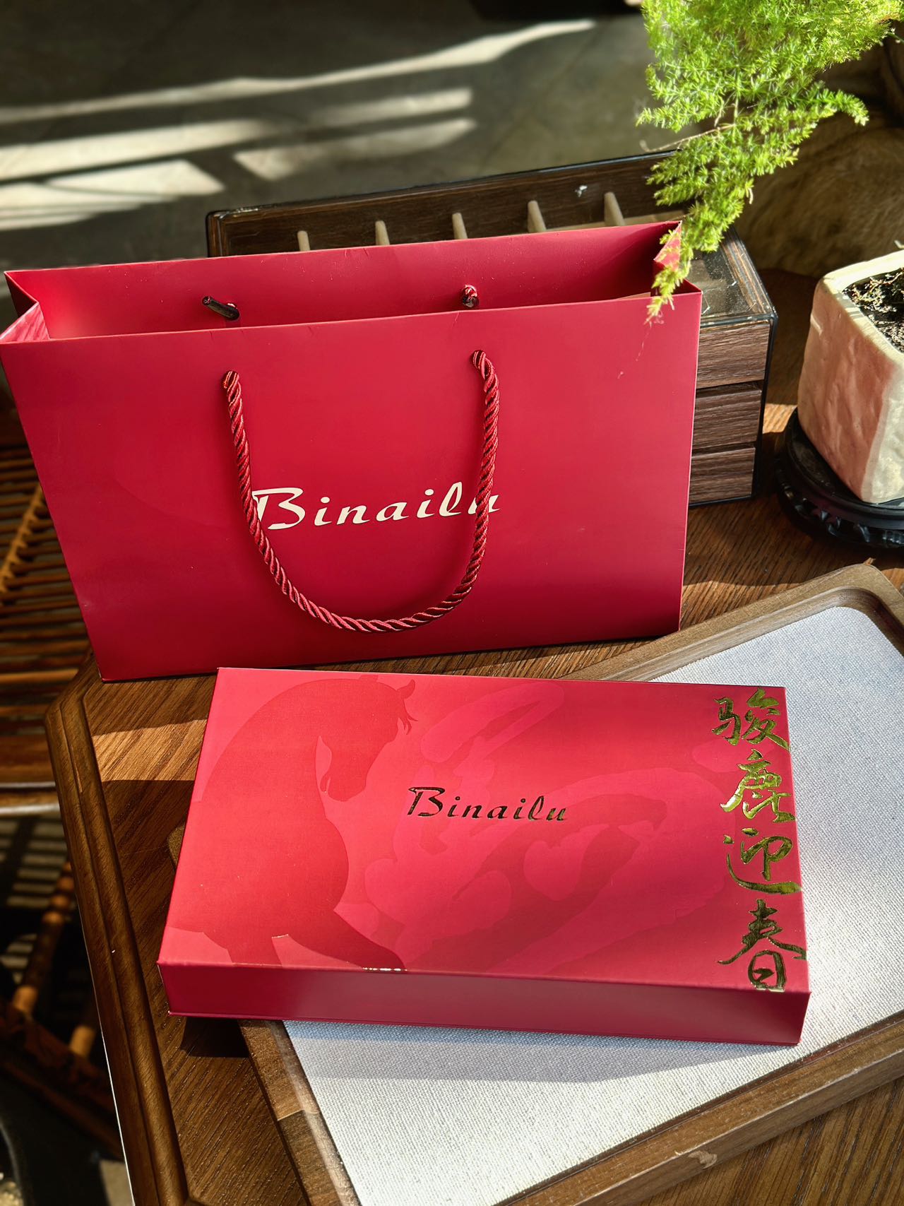 爱马仕 Hermès 高定典藏名品高定成衣时装外套连衣裙衬衫T恤 #CA87C96A 3