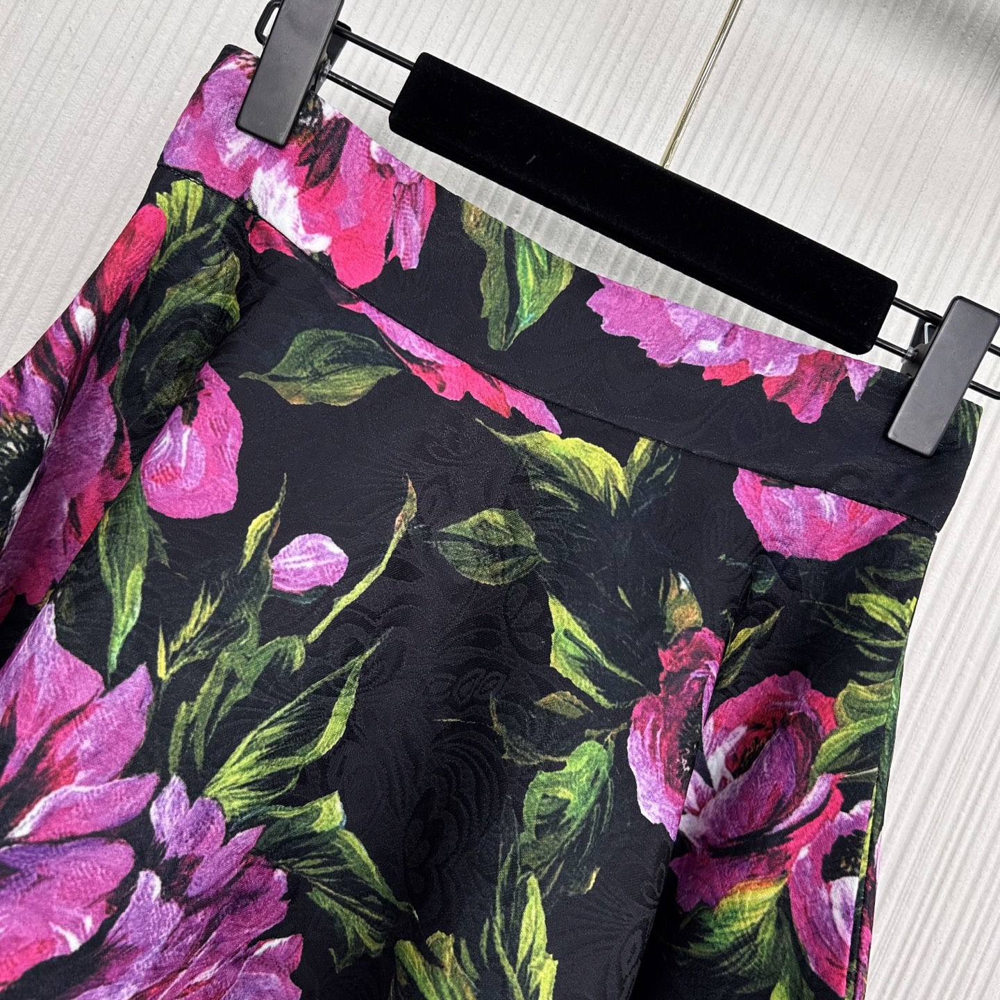 i1742353983323 1496 0 1