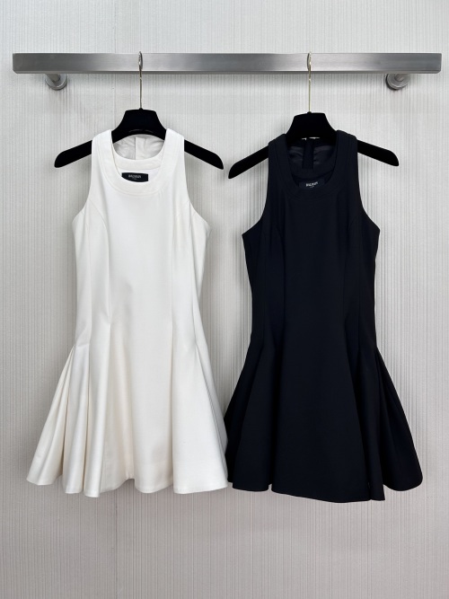 Balmain Sleeveless Mini Dress Double Collar Logo, Slim Fit, Modern Chic 1 Balmain Sleeveless Mini Dress Double Collar Logo, Slim Fit, Modern Chic