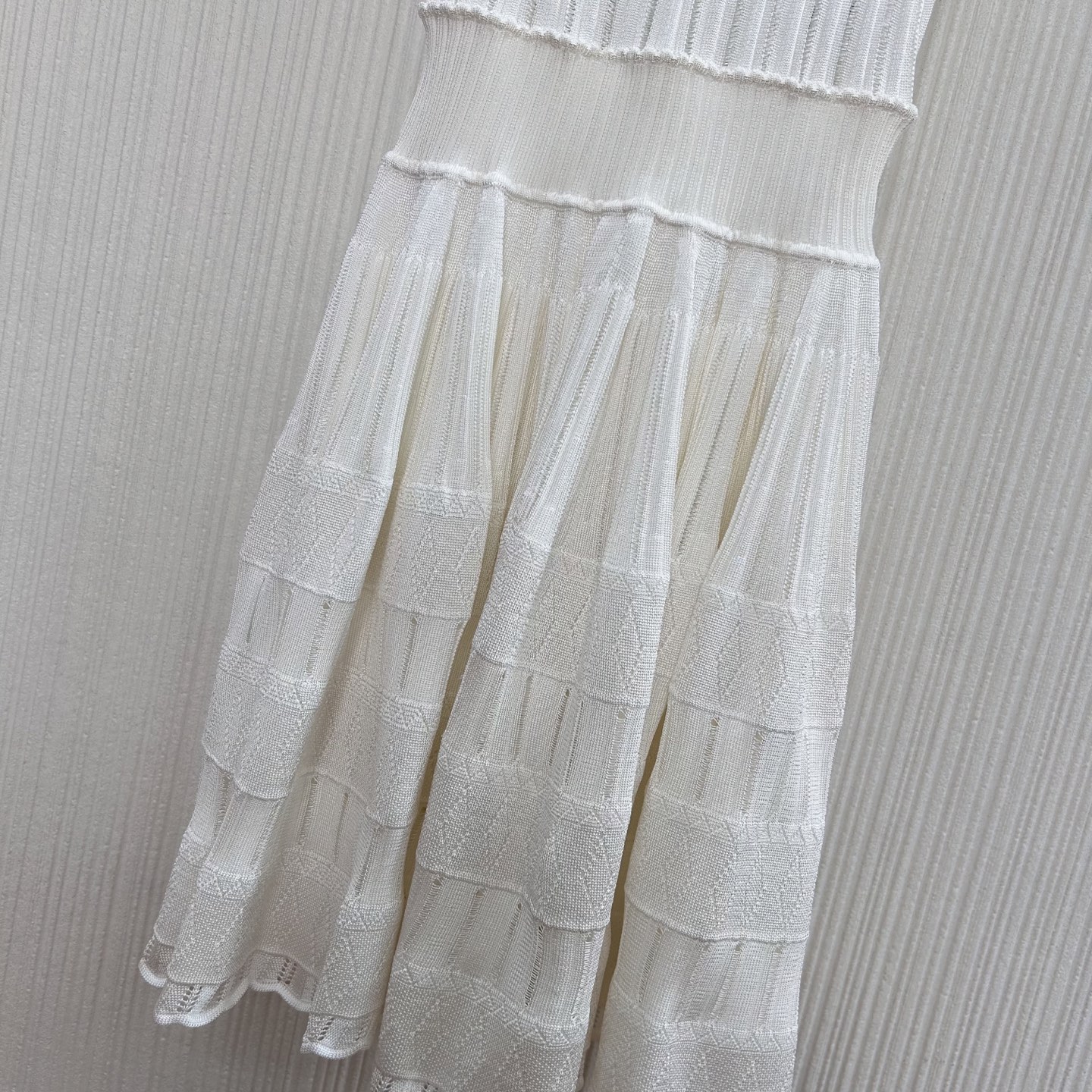 Elegant A-Line Knit Dress: Sleeveless, Round Neck, and Swiss Lace Detail 5 i1746500660374 4061 0 3