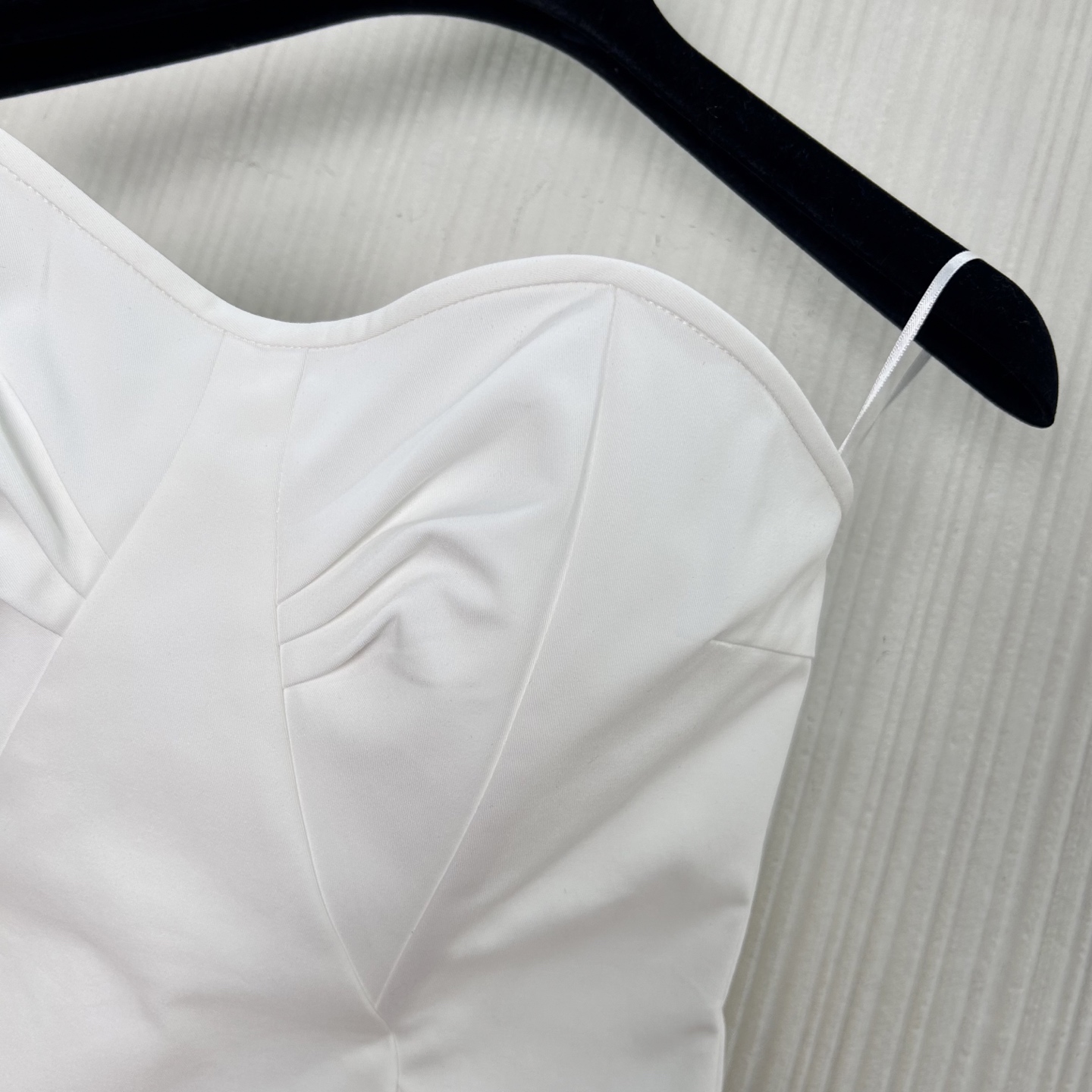 Prada Cat Ear Bustier Top - Spring/Summer '25 Collection - Chic & Edgy Design 6 i1746516158217 3455 0 4