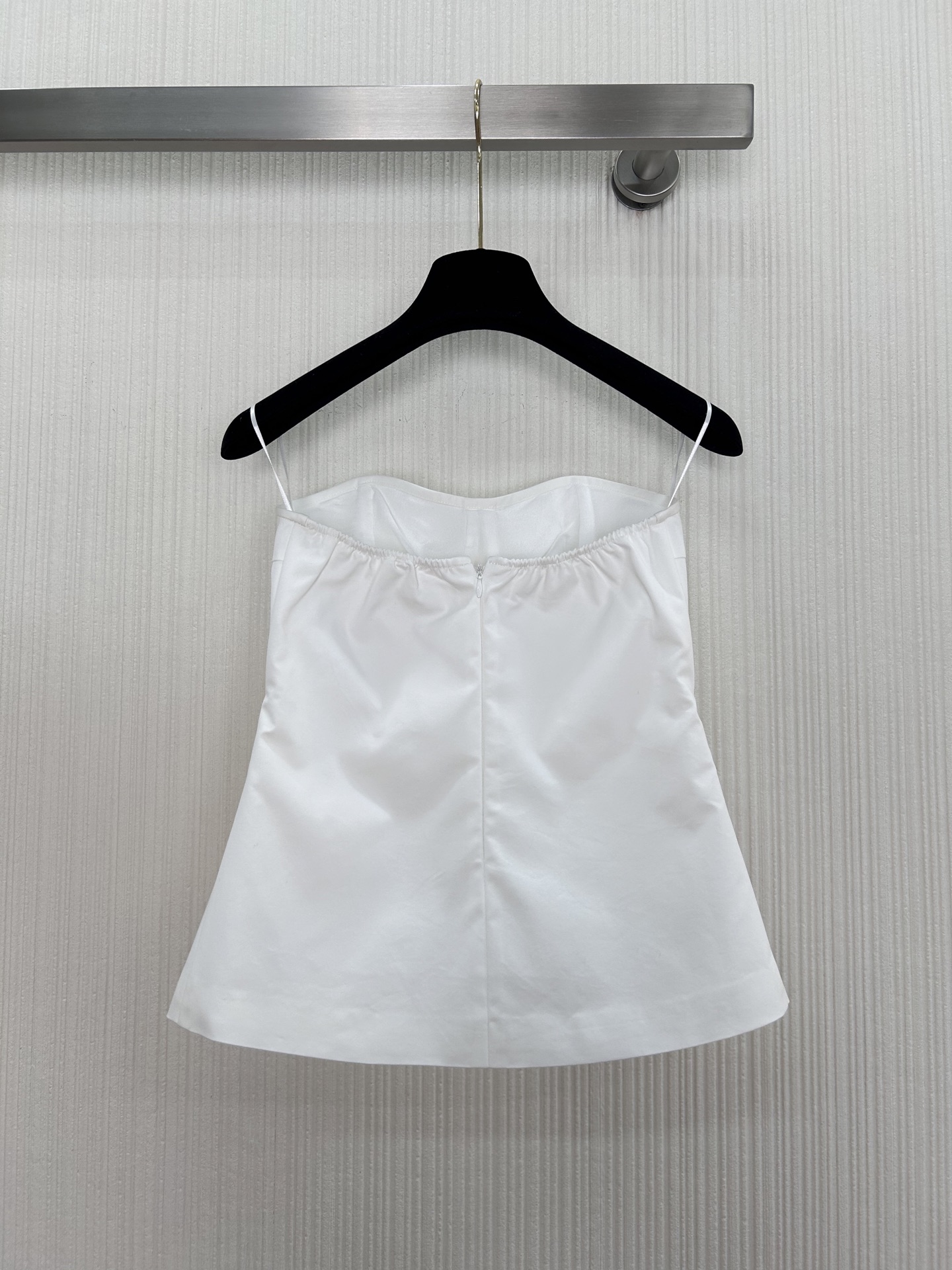 Prada Cat Ear Bustier Top - Spring/Summer '25 Collection - Chic & Edgy Design 8 i1746516158387 9424 0 6