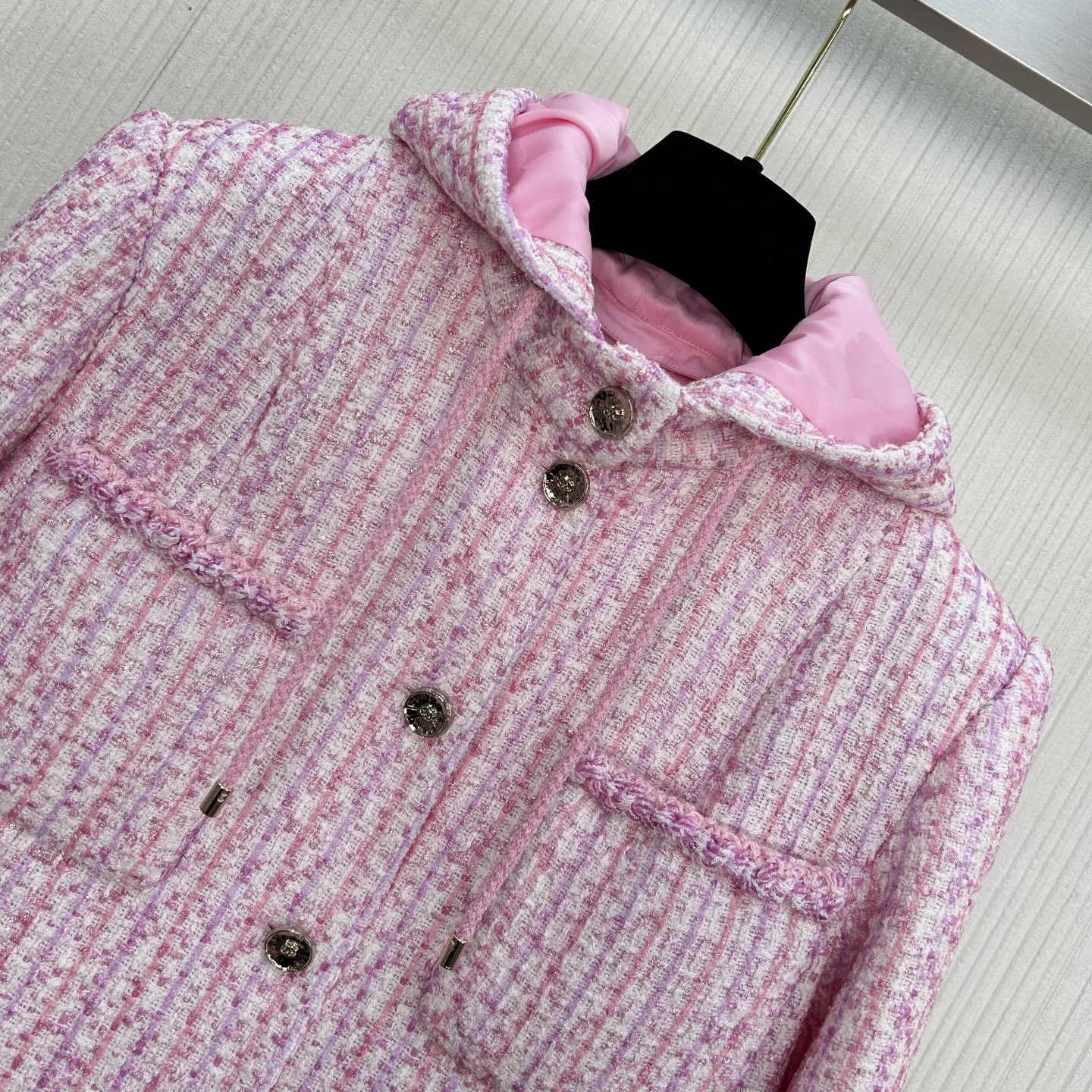 Elegant Black Tweed Four-Pocket Hooded Jacket - Inspired by Luxury Design 4 i1758353740965 6367 0 2