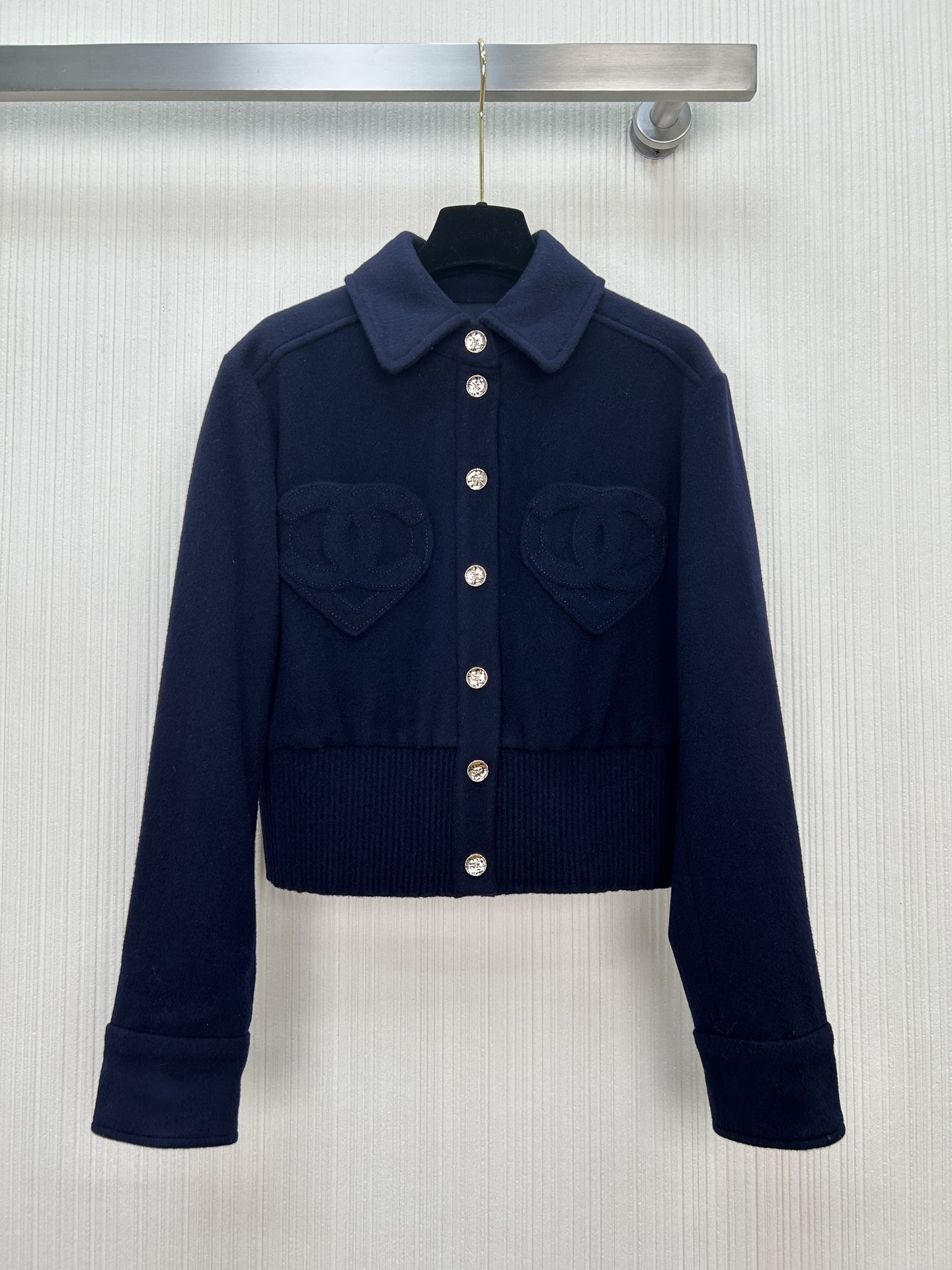 i1760671424921 1925 0 1