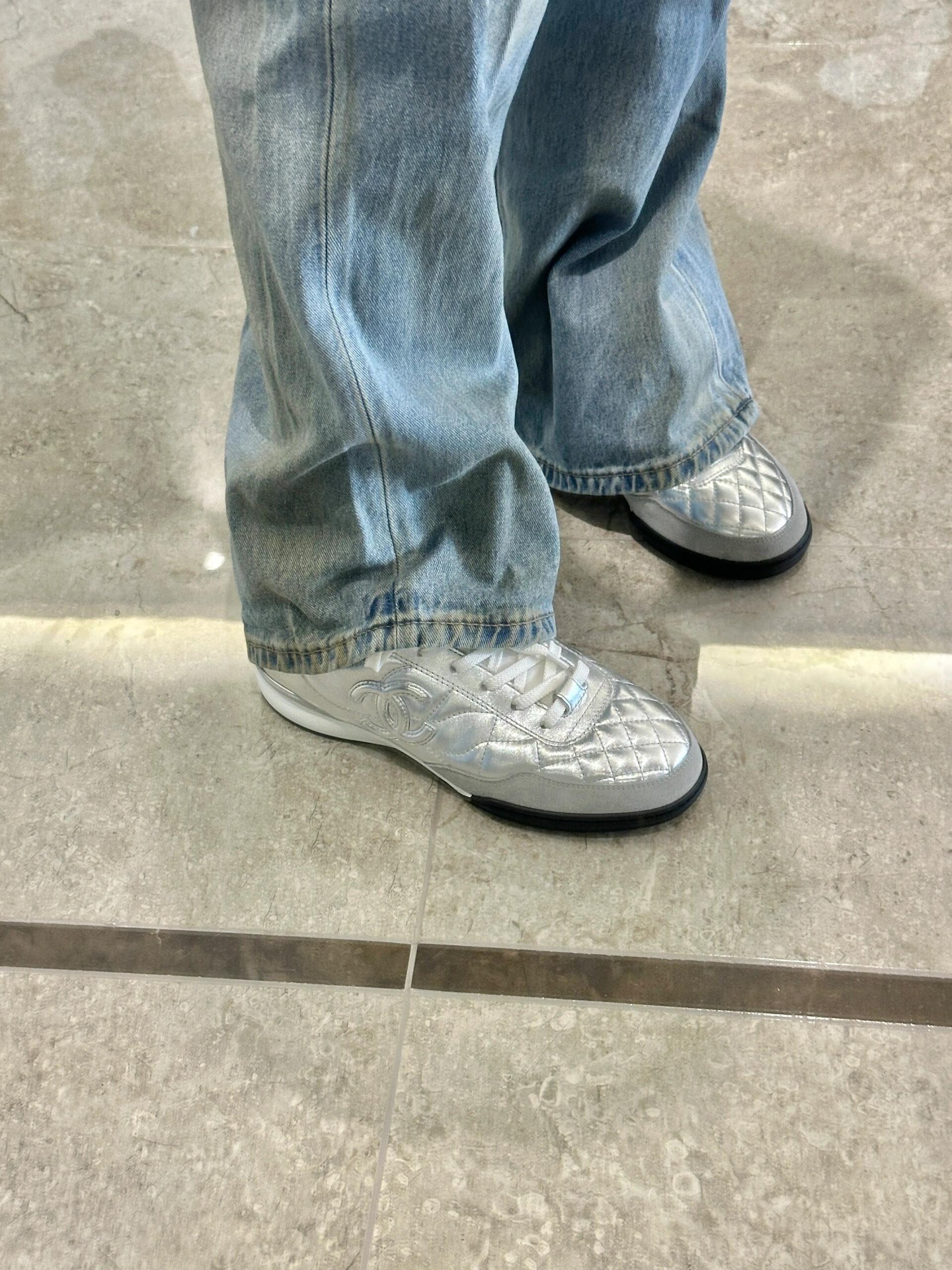 NO:254945,Feet, casual shoes/sports shoes, sneakers19860909上脚,休闲鞋/运动鞋,sneakers,Women's Shoes