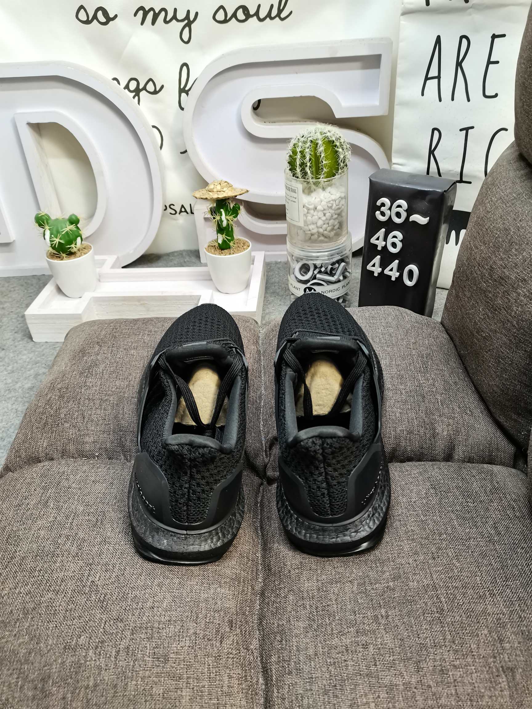 真爆男女鞋36-46码AdidasUltraBoostTripleBlackUB4.0原装真标真爆虎扑正