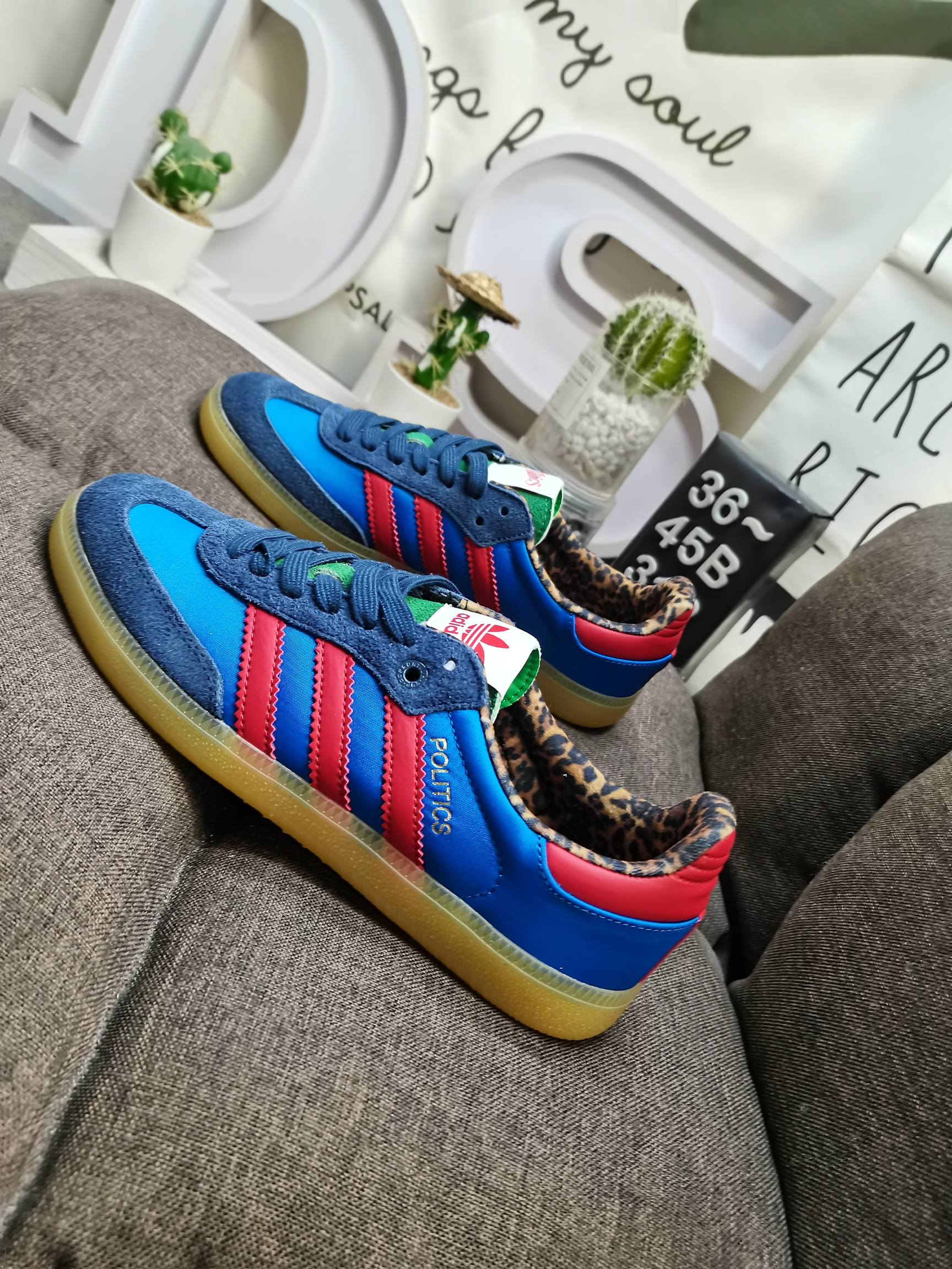 男女鞋36-45码带半码AdidasoriginalsBusenitzVulcadidas近70年的经典