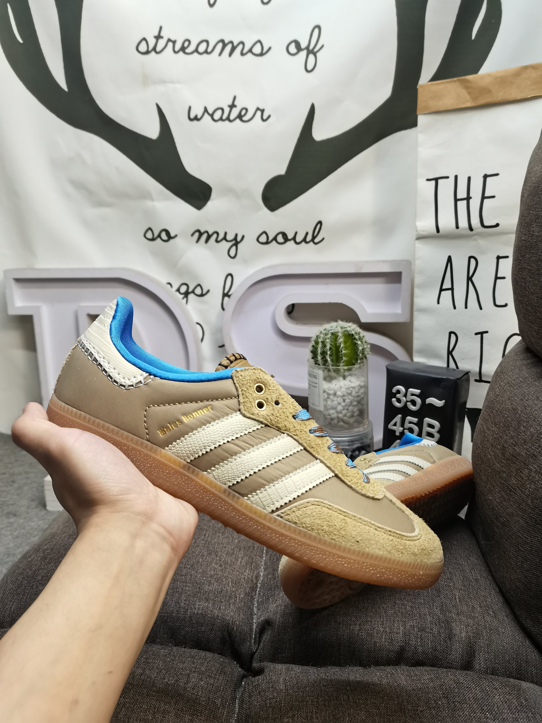 男女鞋35-45码带半码货号H3261AdidasoriginalsBusenitzVulcadidas