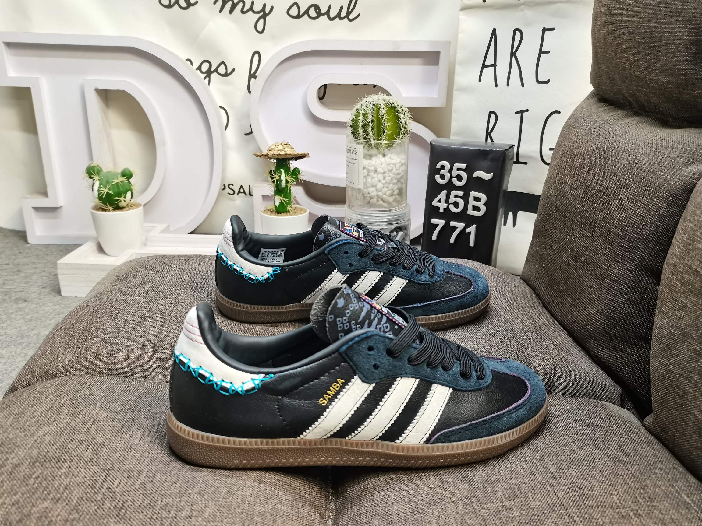 男女鞋35-45码带半码ID1141AdidasoriginalsBusenitzVulcadidas近