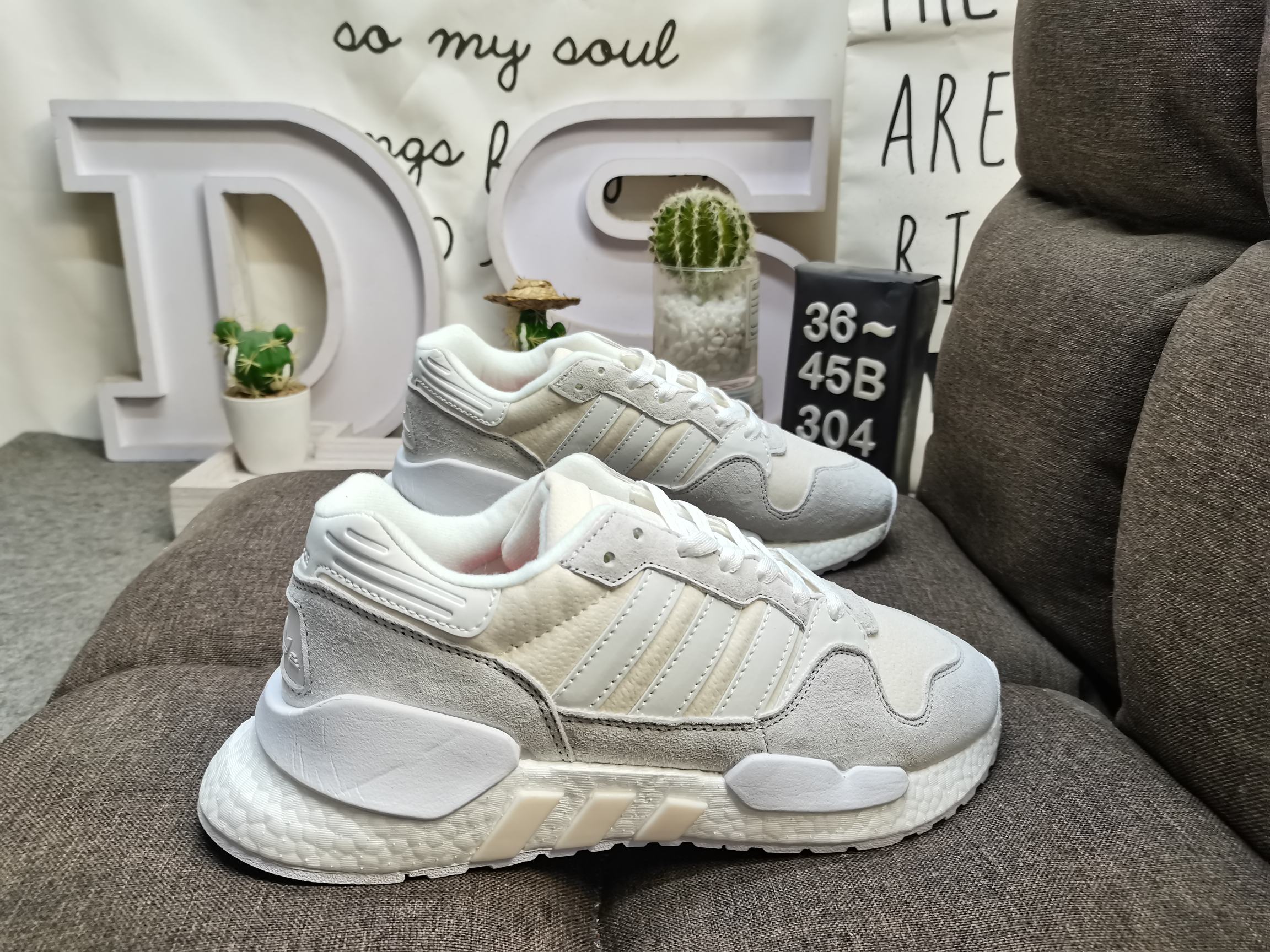 真爆男女鞋36-45码带半码全猪八革公司货！阿迪达斯AdidasZX930xEQT来自自街头研究所研究释