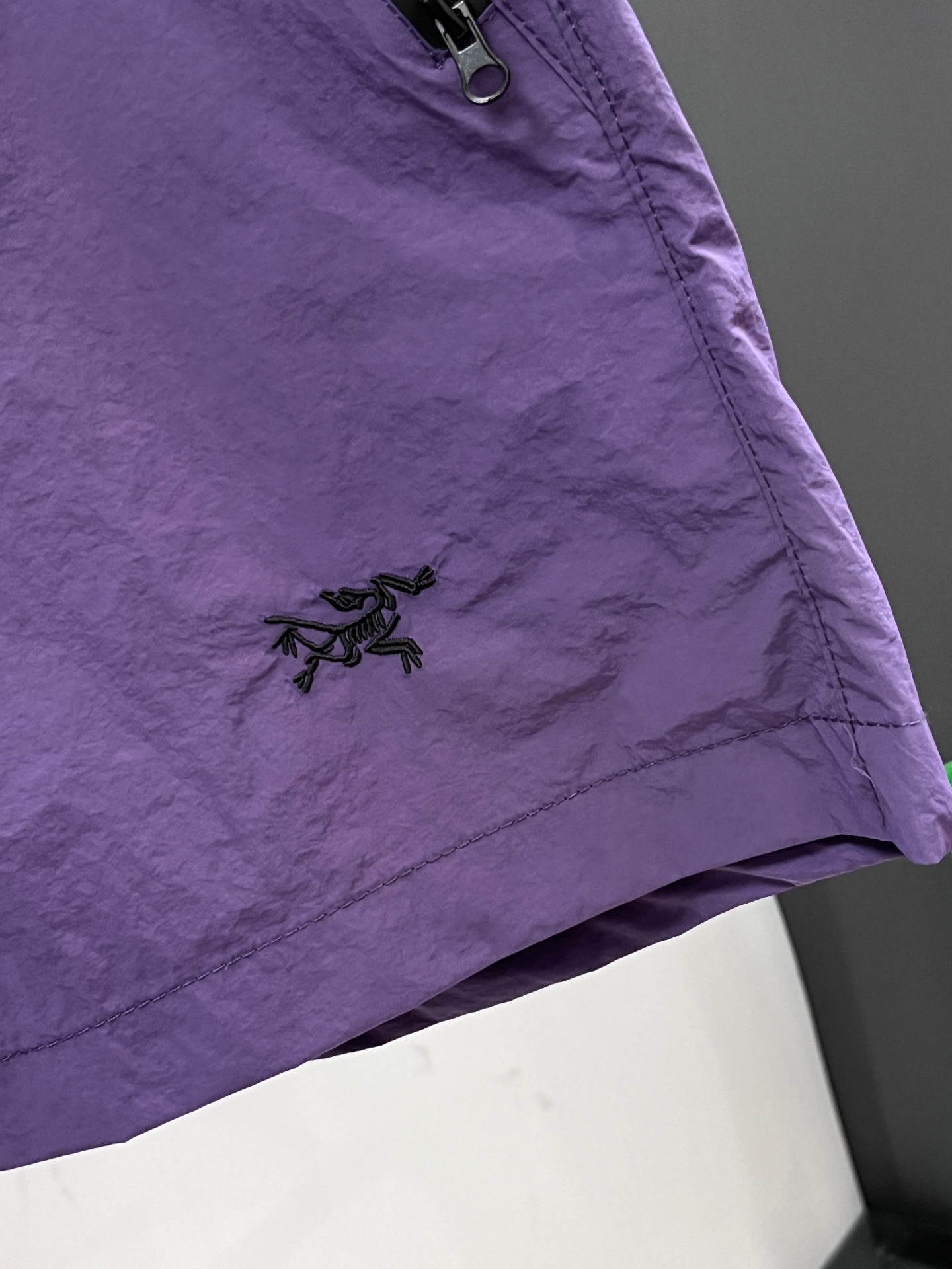 “Customizable Outdoor Logo Hardware Design for Men and Women in Various Sizes” - 图片 9