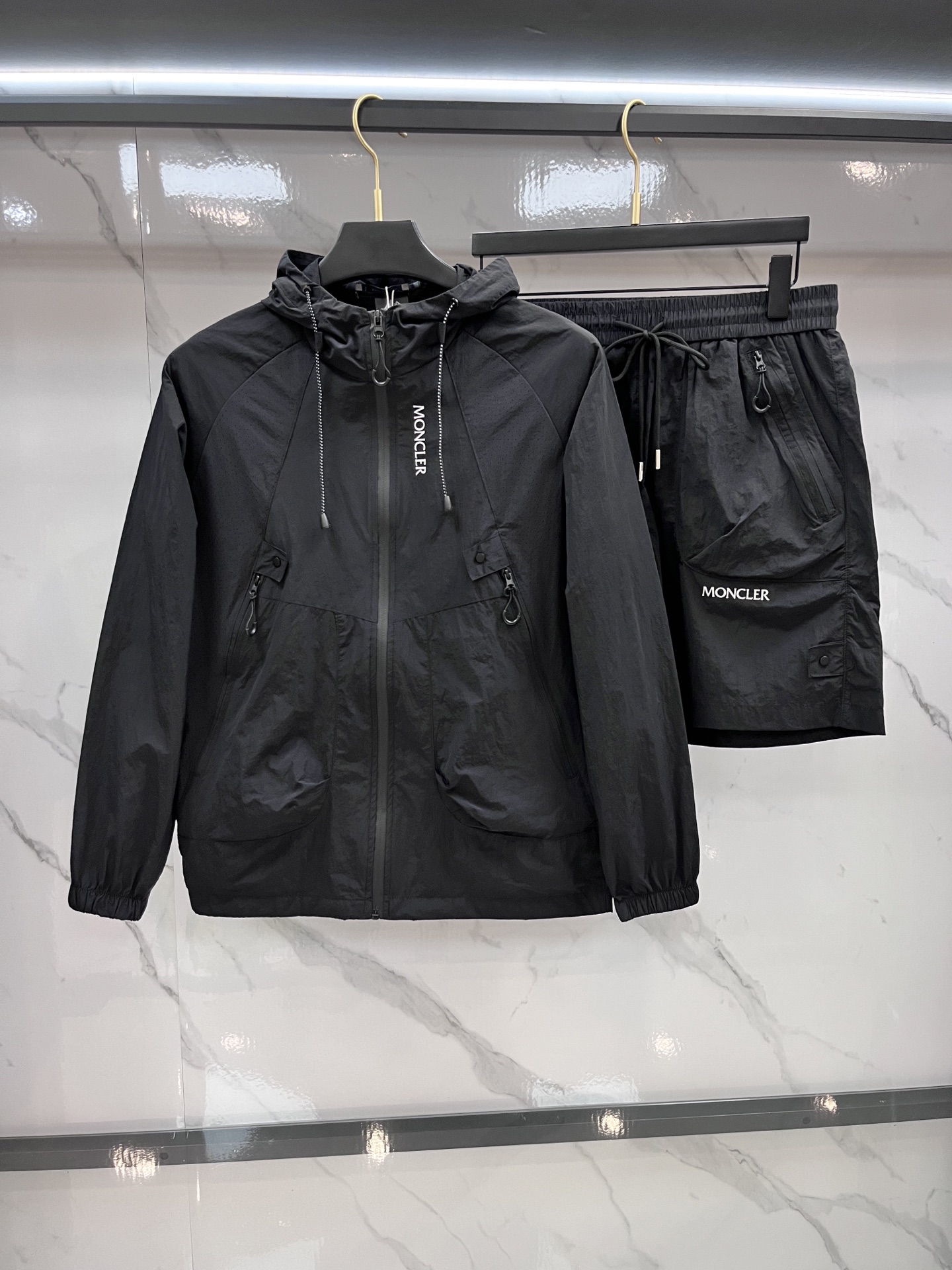 2025 Super-Soft Sunscreen Clothing: Fast-Dry, High-Quality, Customizable Logo Hardware.