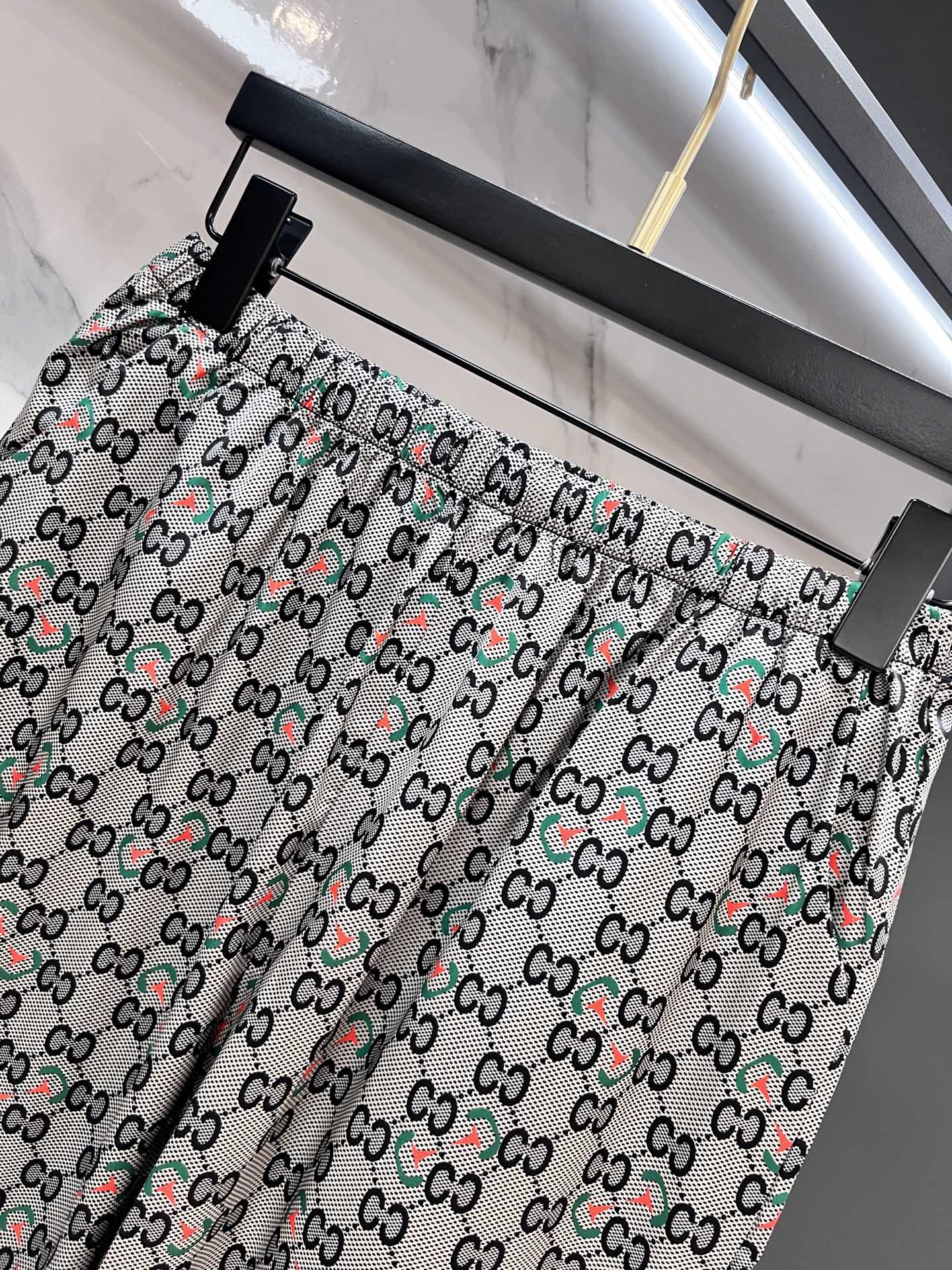 Luxury Silk Pyjamas Set for Couples, High-End Home Uniform, Soft and Cozy, Various Sizes - 图片 8