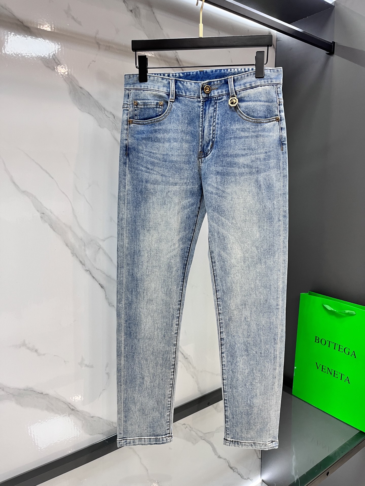 Stephen’s 2025SS High-Quality Jeans with Fresh Spring Fruit Pattern and Comfortable Fit - 图片 2