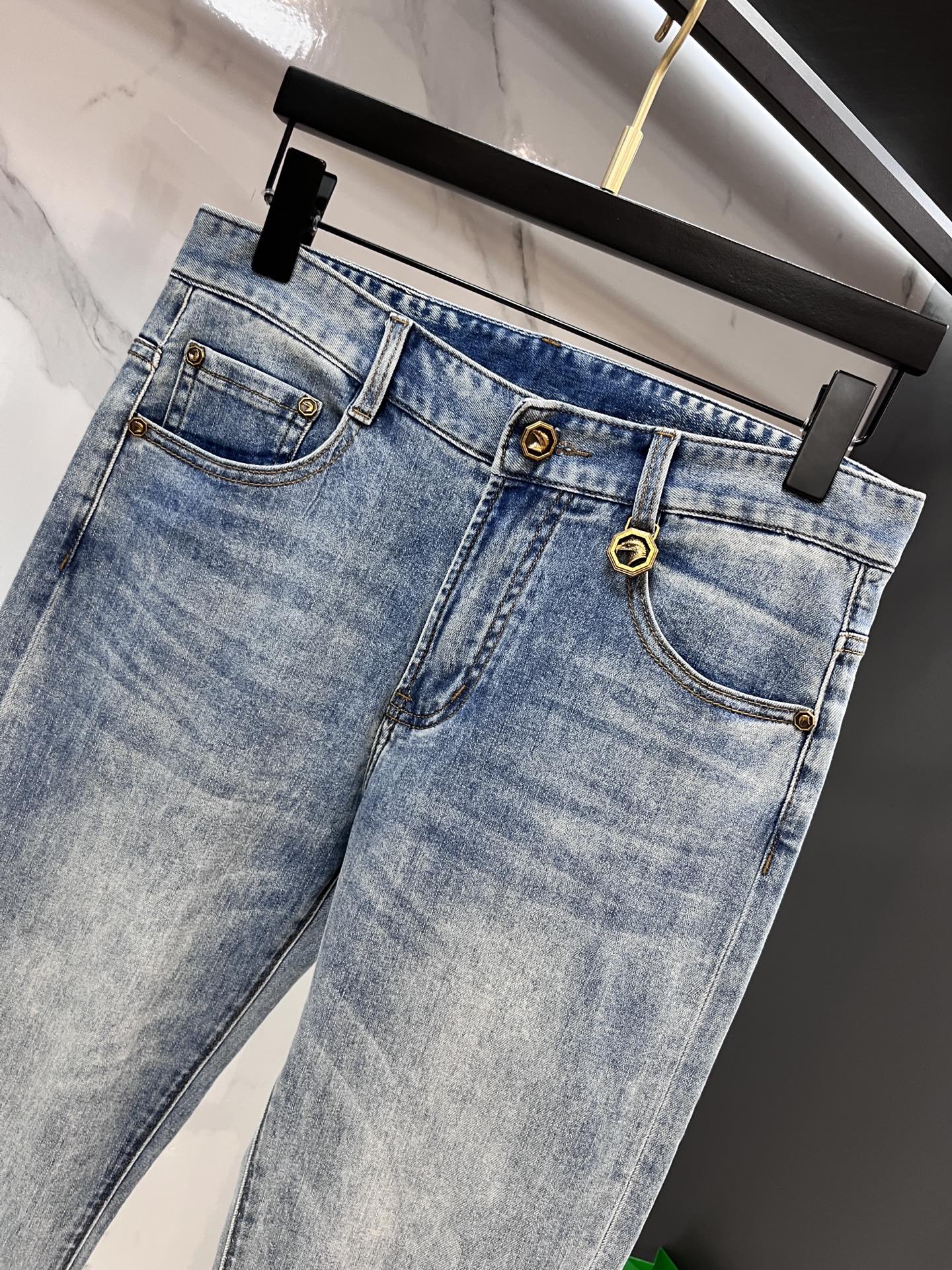Stephen’s 2025SS High-Quality Jeans with Fresh Spring Fruit Pattern and Comfortable Fit - 图片 4