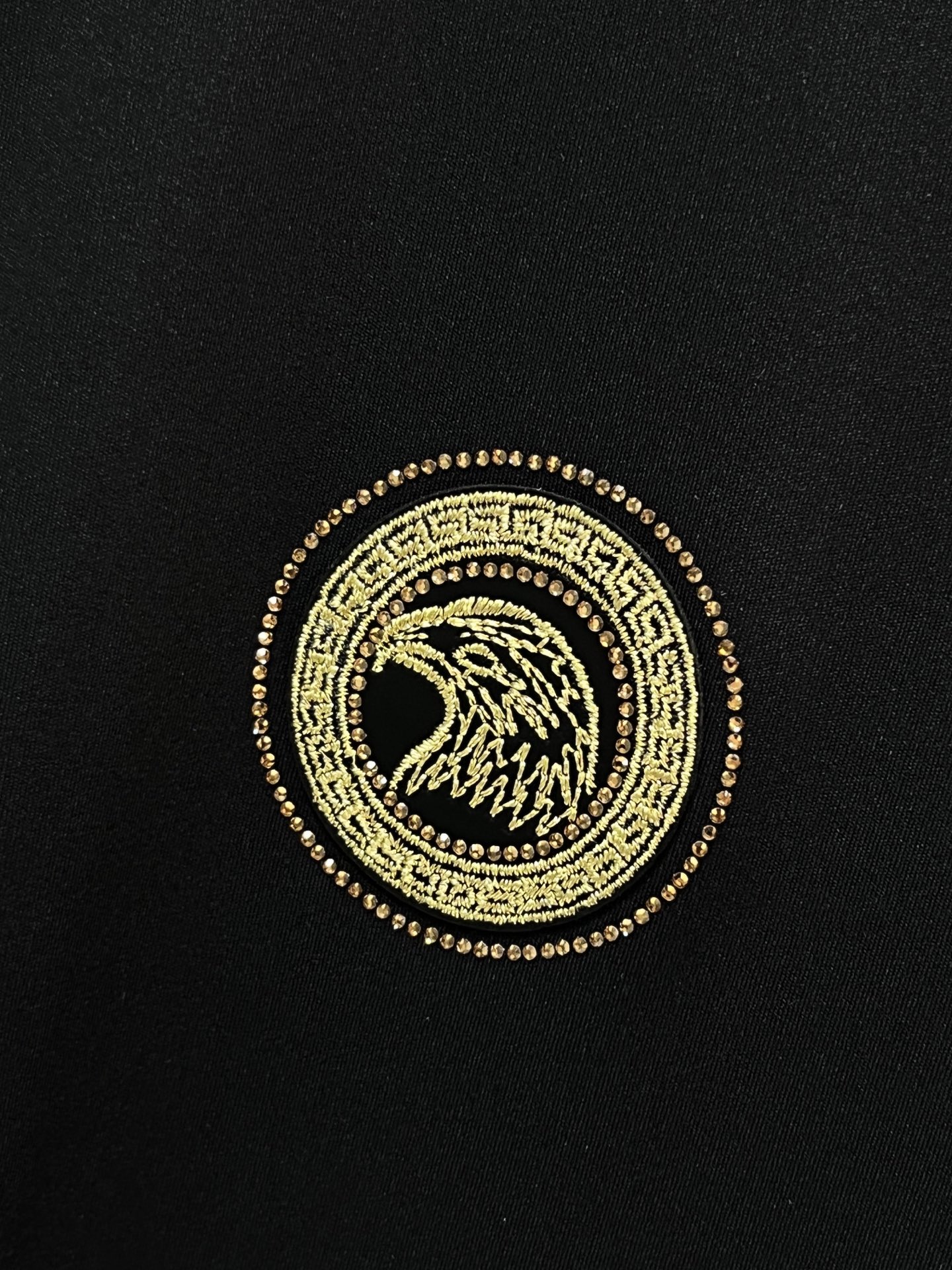 史蒂芬 2025ss秋季新款翻领长袖衬衫，定制顶级冰爽锦氨无痕衬衫🔥！重工艺设计，时尚大牌元素logo点