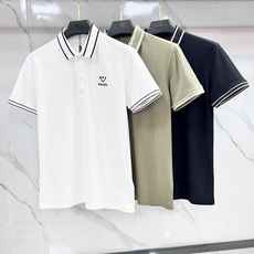 普拉达 2025新款高端商务Polo 白领 单位人士必入单品! 休闲商务翻领短袖,科技面料,体感非常棒, 普拉达 2025新款高端商务Polo 白领 单位人士必入单品! 休闲商务翻领短袖,科技面料,体感非常棒,