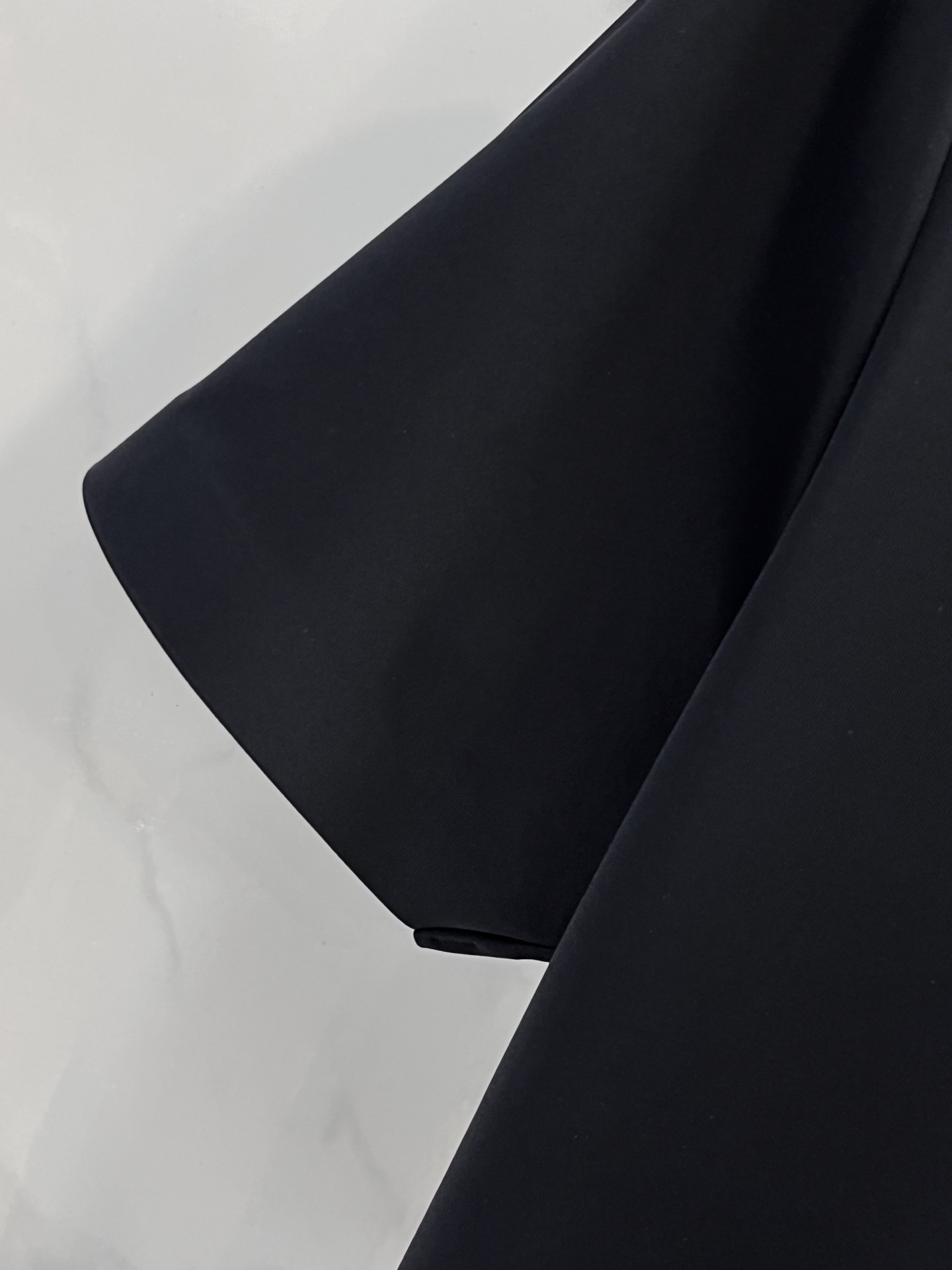 Gucci 2025ss夏季新品，男士免烫抗速干商务短袖POLO衫，贸易公司渠道稀出，领先GW发售！驴家