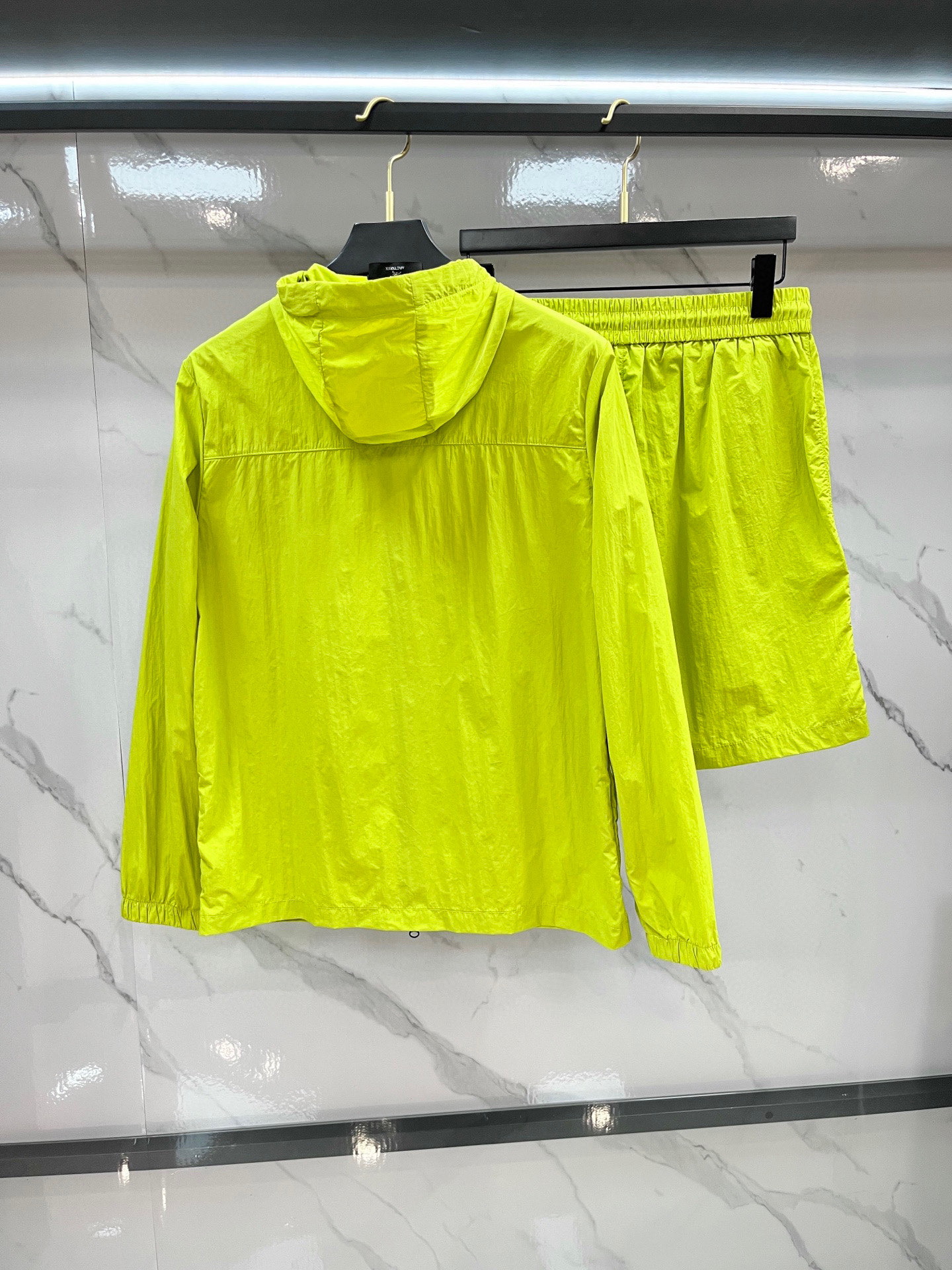 始祖鸟 2025春夏经典防晒套装，面料超软面料帅酷爆款薄套装，时尚都市百搭款款，夏季必备神器，速干衣，水