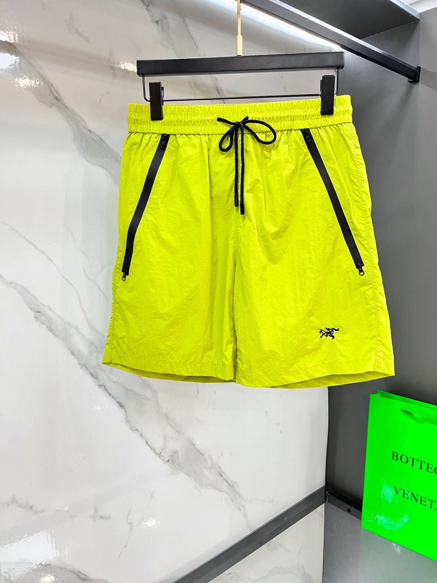 始祖鸟 2025春夏经典防晒套装，面料超软面料帅酷爆款薄套装，时尚都市百搭款款，夏季必备神器，速干衣，水