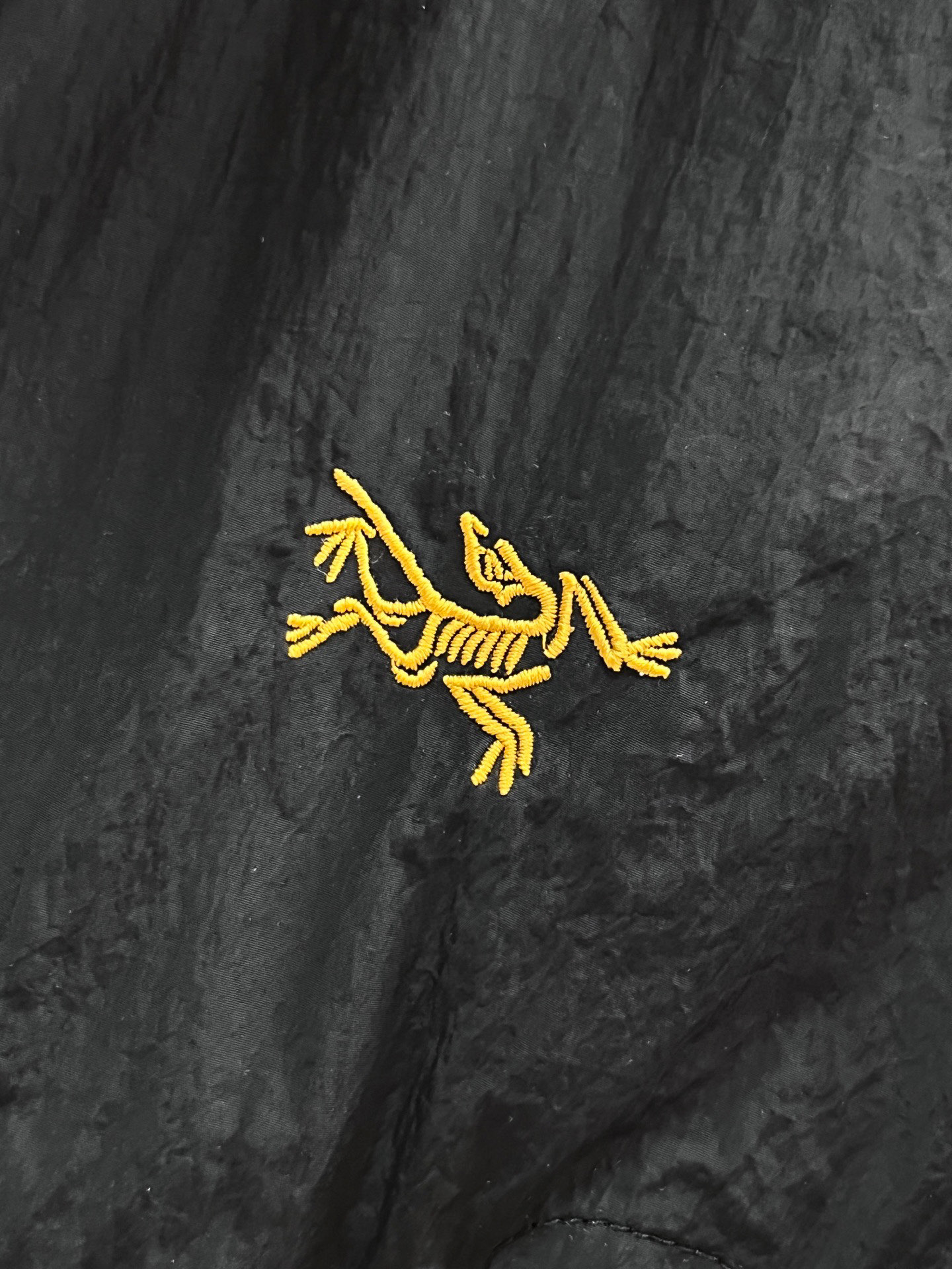 始祖鸟 2025春夏经典防晒套装，面料超软面料帅酷爆款薄套装，时尚都市百搭款款，夏季必备神器，速干衣，水