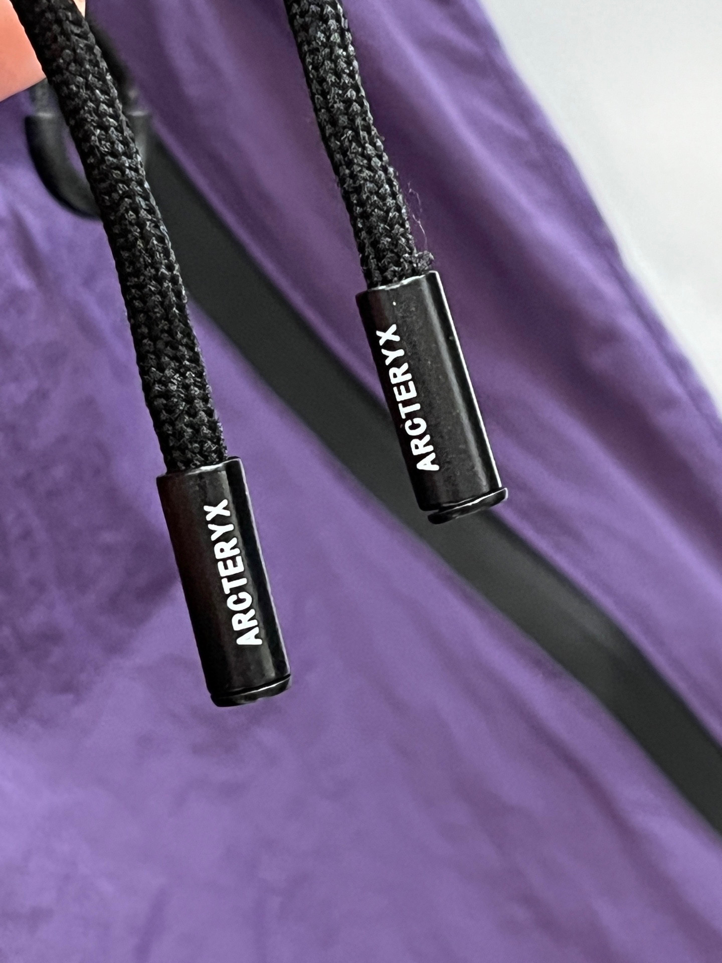 始祖鸟 2025春夏经典防晒套装，面料超软面料帅酷爆款薄套装，时尚都市百搭款款，夏季必备神器，速干衣，水