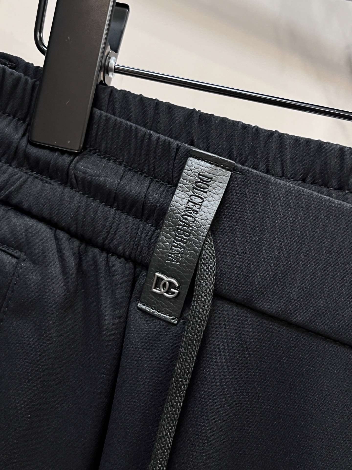 DG 专柜热销新款休闲西裤，顶级高端出货，真正顶级代加工厂严格工序，适合出示各种聚会高级场所，亦可休闲外