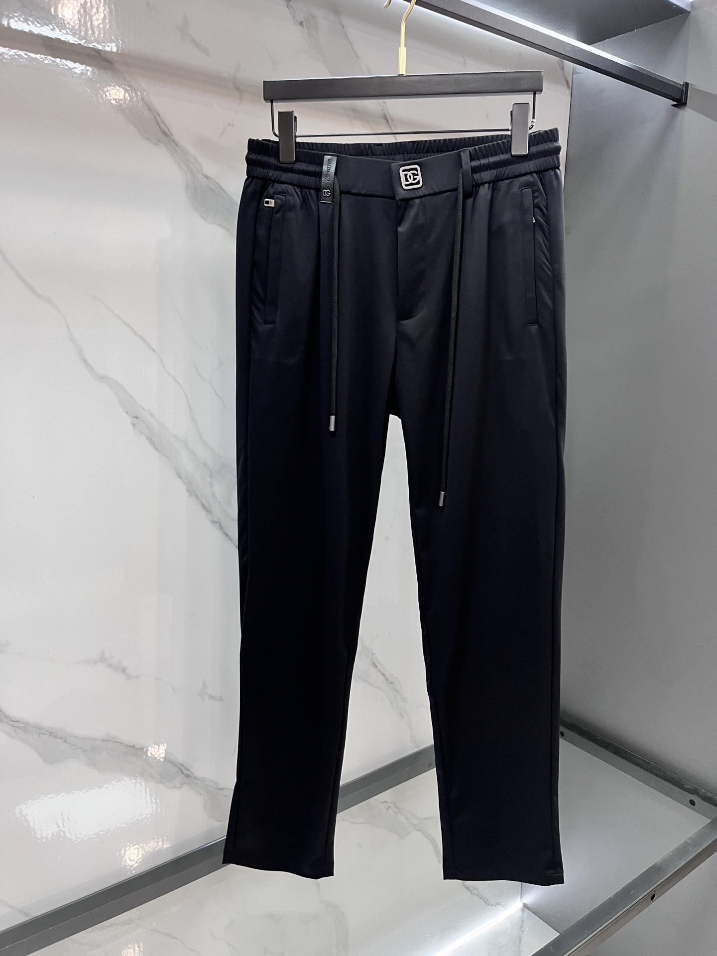 DG 专柜热销新款休闲西裤，顶级高端出货，真正顶级代加工厂严格工序，适合出示各种聚会高级场所，亦可休闲外