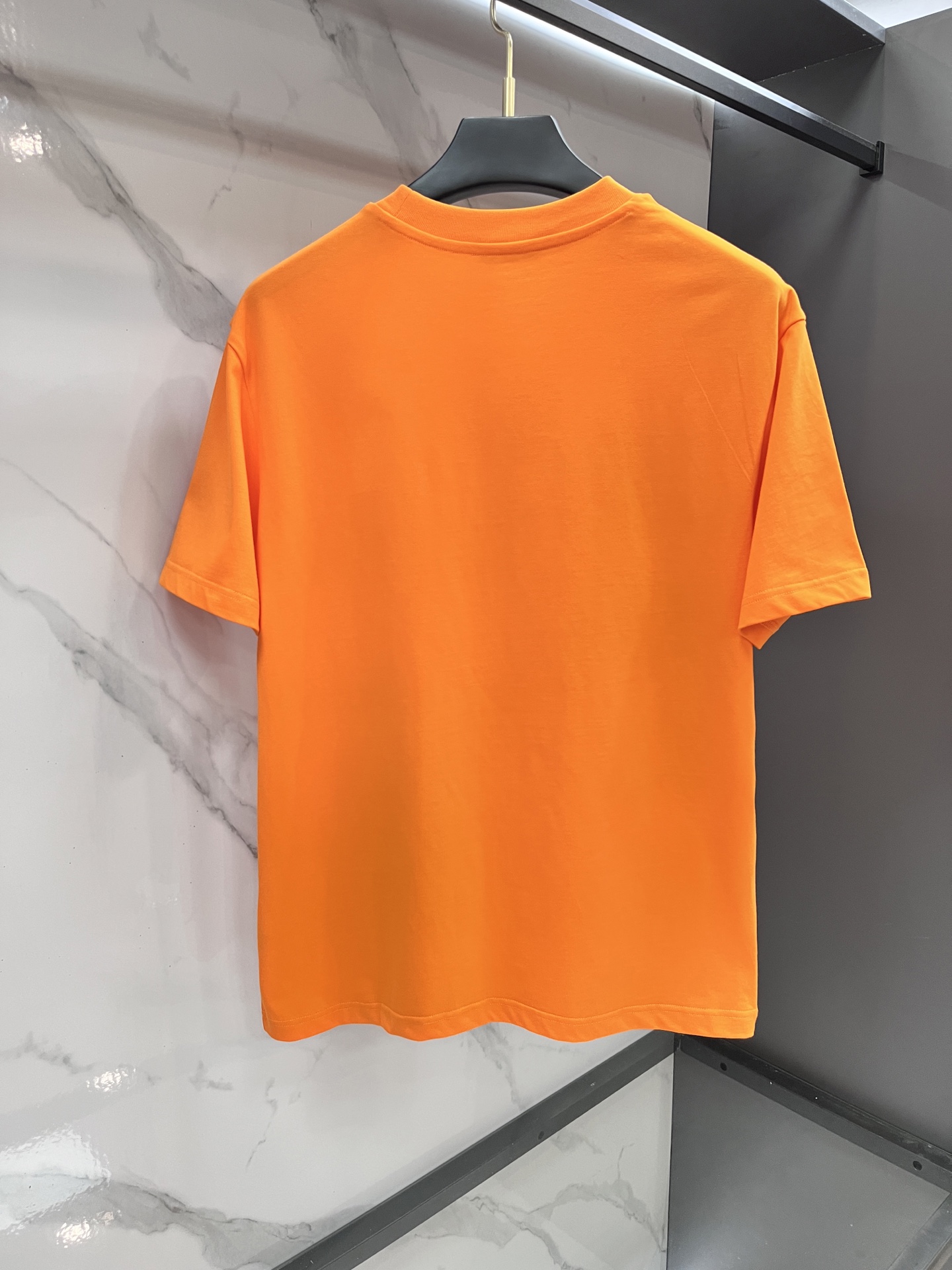 巴黎世家 2025春夏🆕Activewear镭射标识印花短袖T恤，新潮帅气的限量美款中裁短T,细节品质一