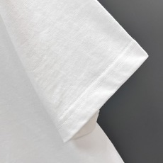 巴黎世家 2025春夏🆕Activewear镭射标识印花短袖T恤,新潮帅气的限量美款中裁短T,细节品质一 巴黎世家 2025春夏🆕Activewear镭射标识印花短袖T恤,新潮帅气的限量美款中裁短T,细节品质一
