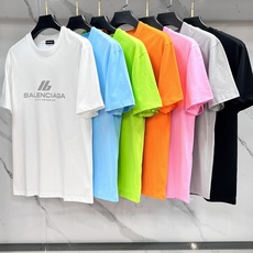 巴黎世家 2025春夏🆕Activewear镭射标识印花短袖T恤,新潮帅气的限量美款中裁短T,细节品质一 巴黎世家 2025春夏🆕Activewear镭射标识印花短袖T恤,新潮帅气的限量美款中裁短T,细节品质一