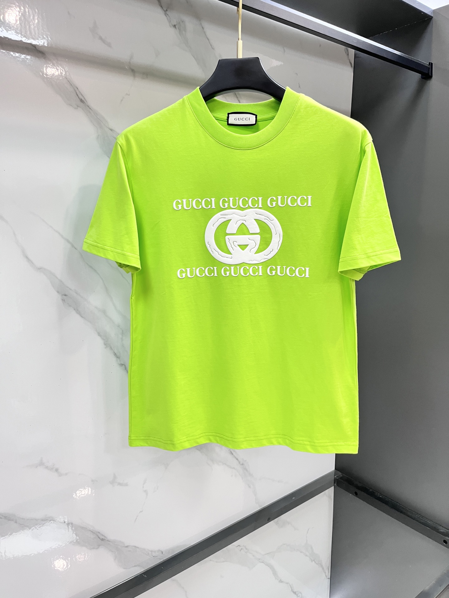Gucci 2025春夏新款首发最新款短袖圆领T恤 高端订制 设计前卫时尚！品牌logo重工艺印花设计 