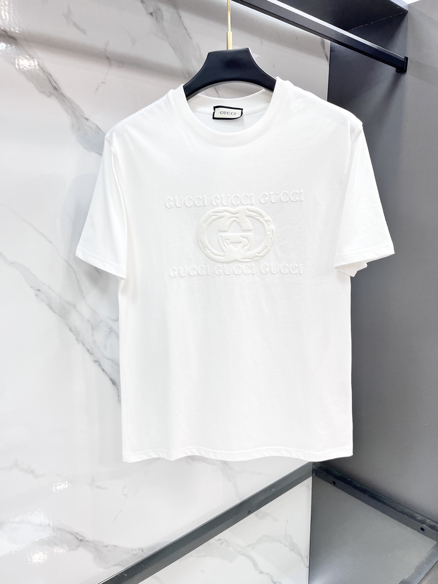 Gucci 2025春夏新款首发最新款短袖圆领T恤 高端订制 设计前卫时尚！品牌logo重工艺印花设计 