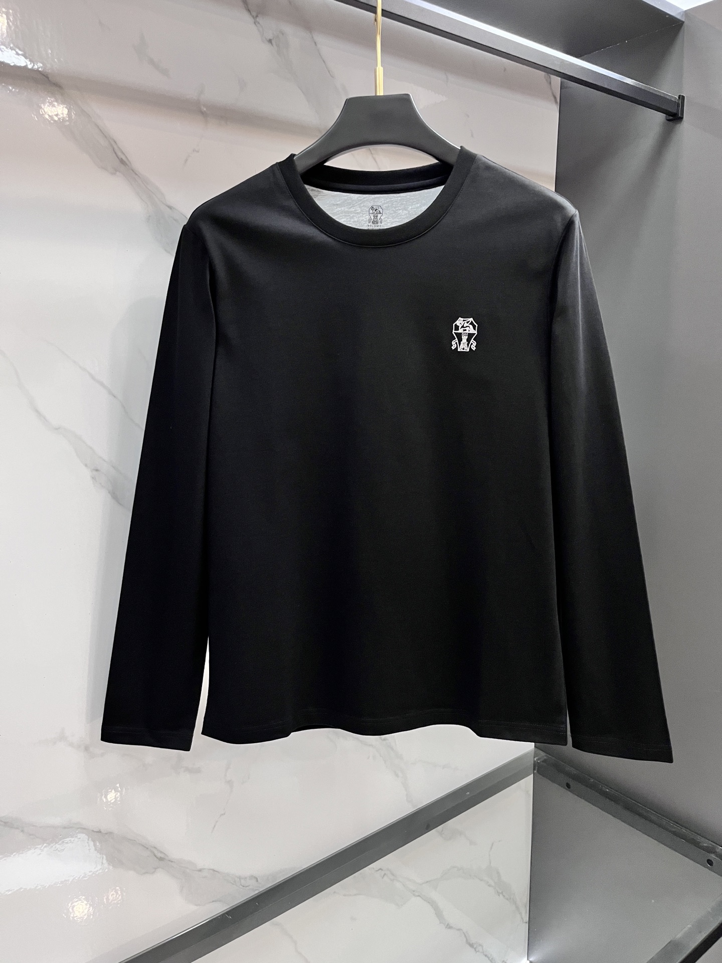 BC 贸易公司订单，高弹丝光双面长袖打底长袖，老钱新贵们推荐 作为新贵的首选 BC家材质讲究的同时 整体