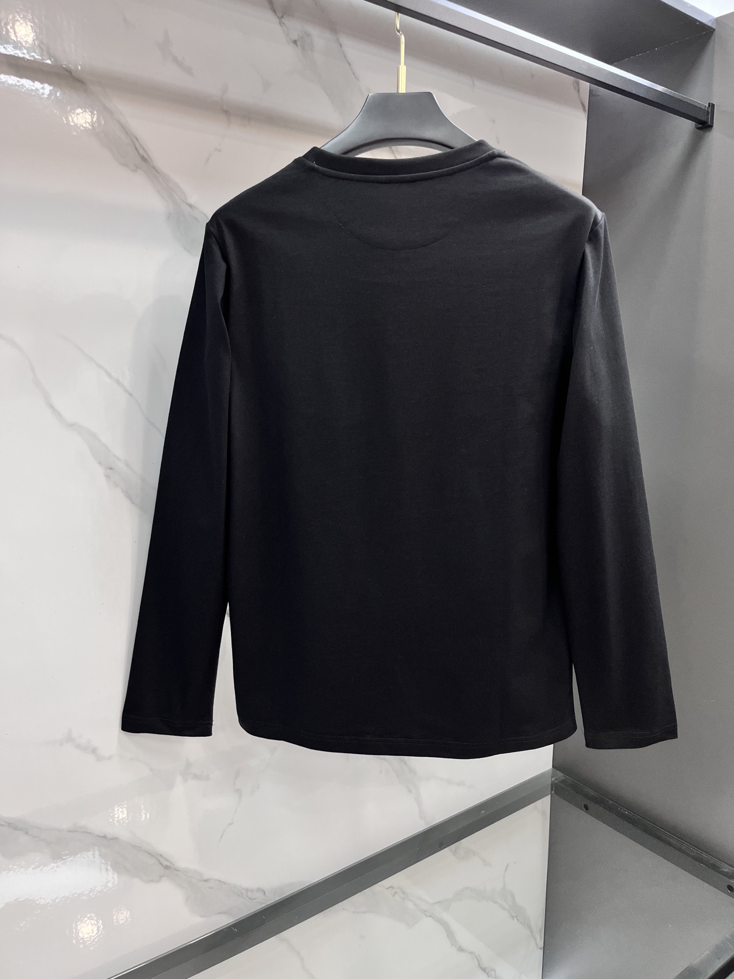 BC 贸易公司订单，高弹丝光双面长袖打底长袖，老钱新贵们推荐 作为新贵的首选 BC家材质讲究的同时 整体