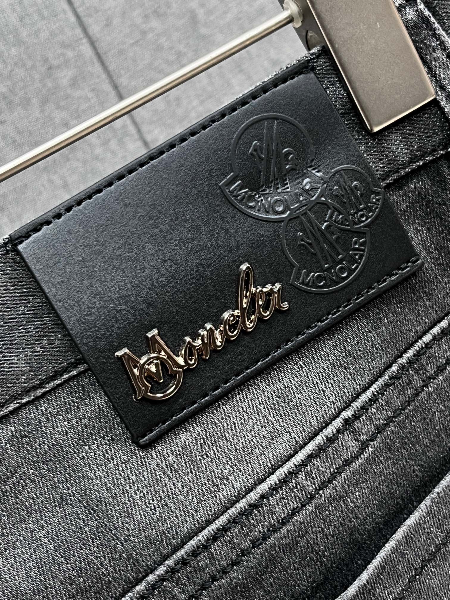 蒙口🔥高端定制、2025早秋最新款牛仔裤 柜台同步发售 原版定制 客供五金辅料 原单品质 进口固色牛仔弹