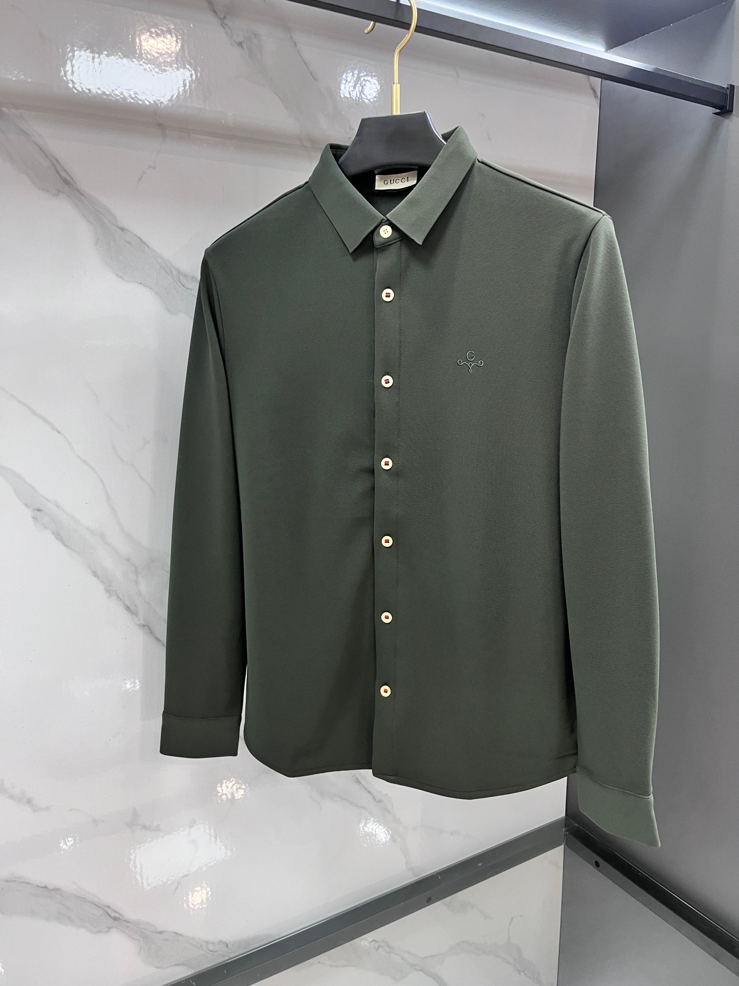 Gucci 超柔加绒衬衫！💥人气爆款！专柜新品彩条超柔羊毛蚕丝加绒衬衫！恒隆在售万元级，今年旗舰定制面料