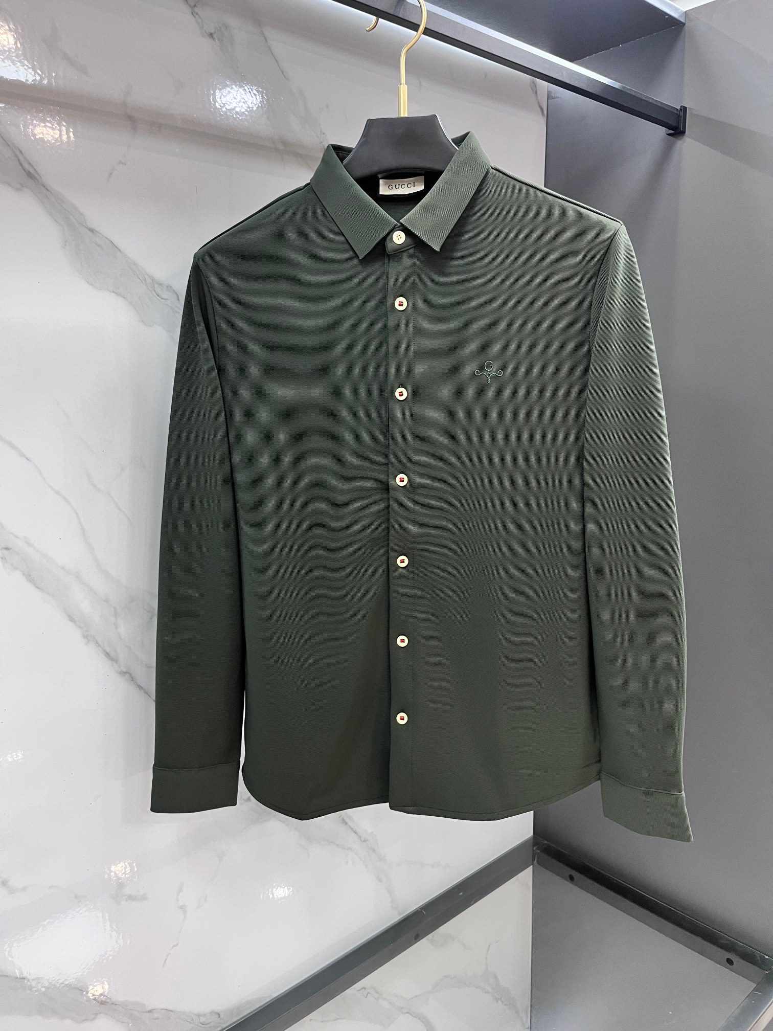 Gucci 超柔加绒衬衫！💥人气爆款！专柜新品彩条超柔羊毛蚕丝加绒衬衫！恒隆在售万元级，今年旗舰定制面料