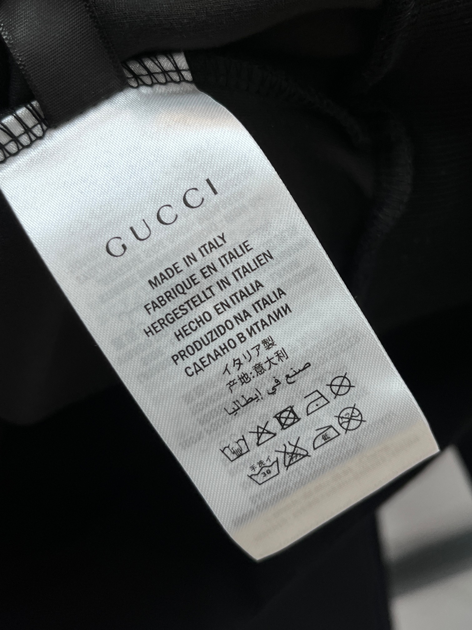 Gucci 秋冬最新品套装-同步有售，原单狠货休闲时尚套装，上身很有特点！吸睛而有亮点，进口高密度聚酯纤