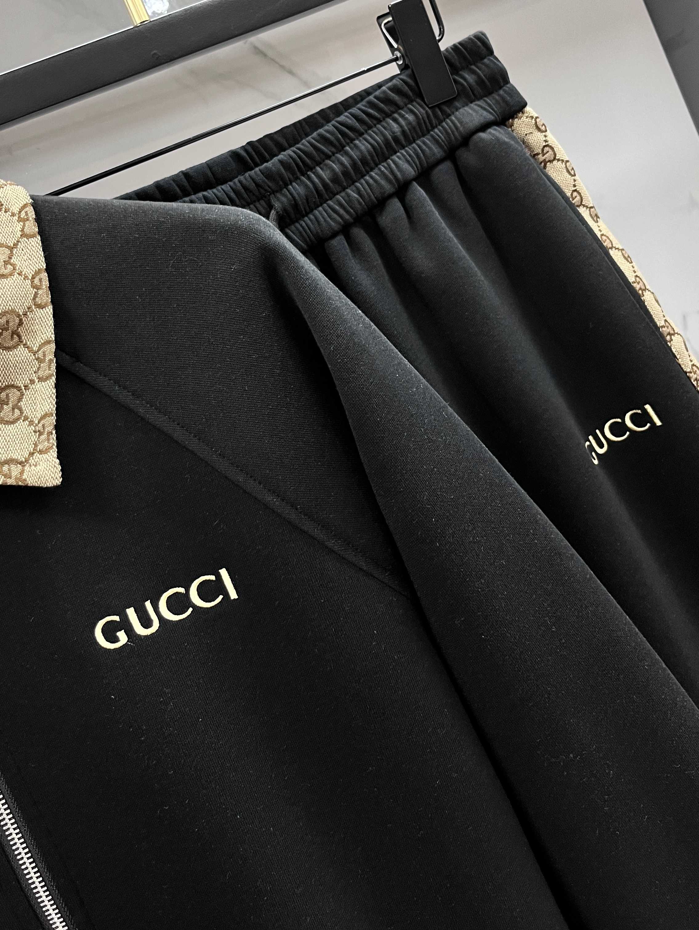 Gucci 秋冬最新品套装-同步有售，原单狠货休闲时尚套装，上身很有特点！吸睛而有亮点，进口高密度聚酯纤