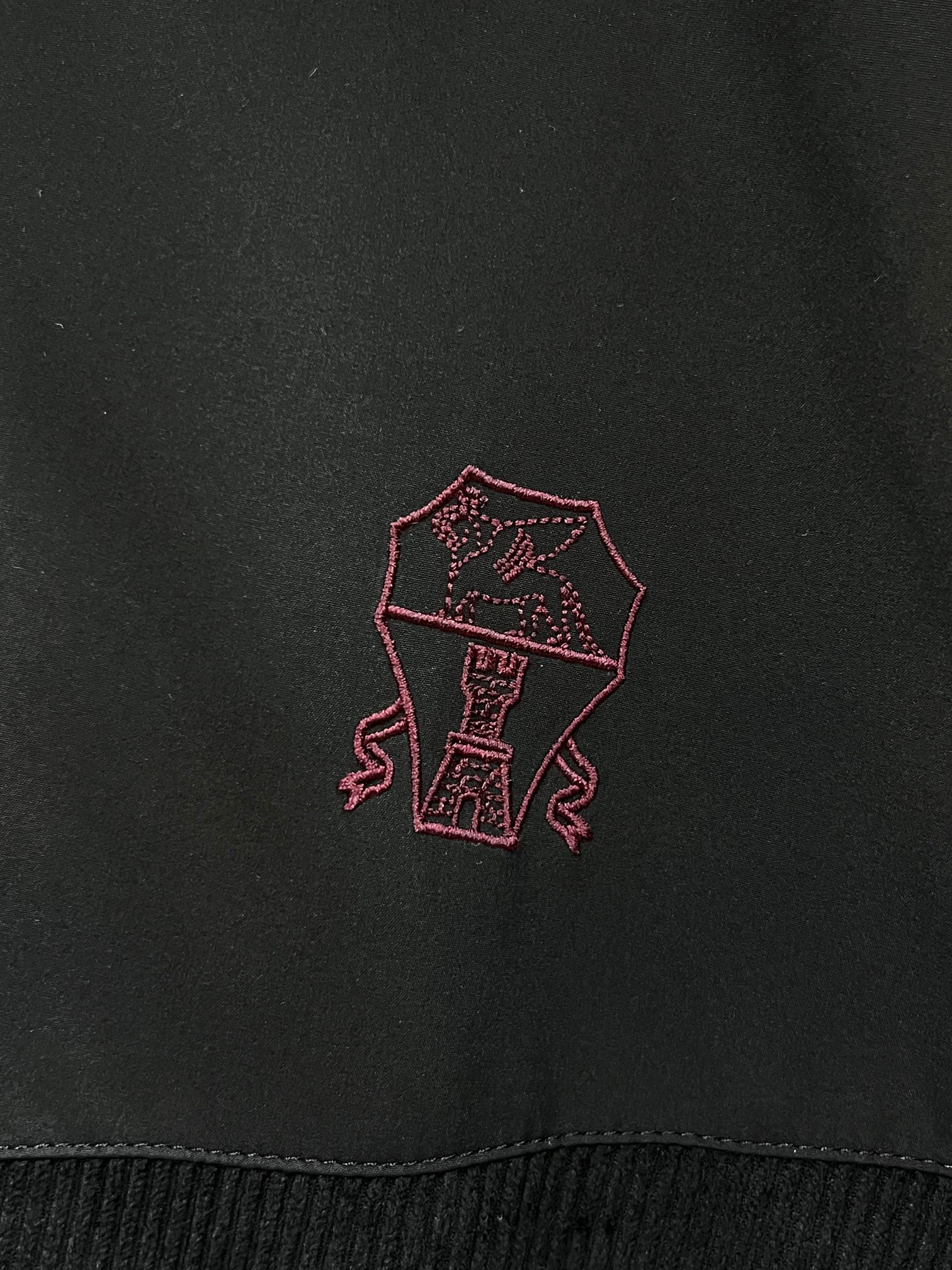 🆕 BC 新品25FW秋冬新款时尚撞色拼接拉链羽绒服，男士经典徽章刺绣条绒撞色连帽夹克羽绒！贸易公司渠道