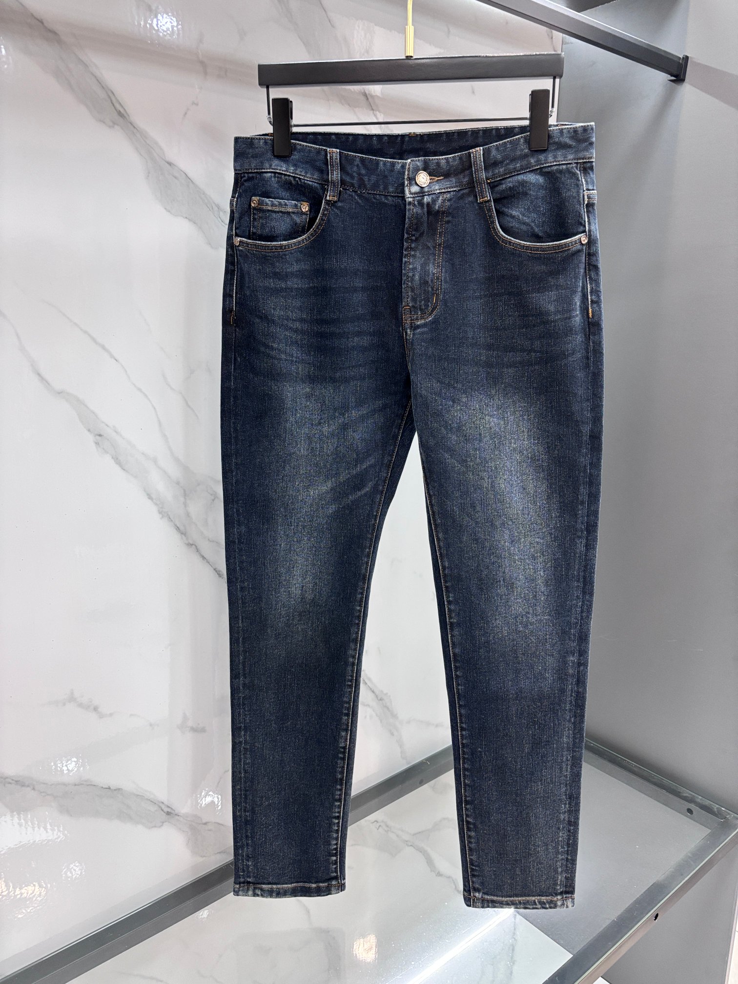 蒙口 🔥高端定制、2025早秋最新款牛仔裤 柜台同步发售 原版定制 客供五金辅料 原单品质 进口固色牛仔